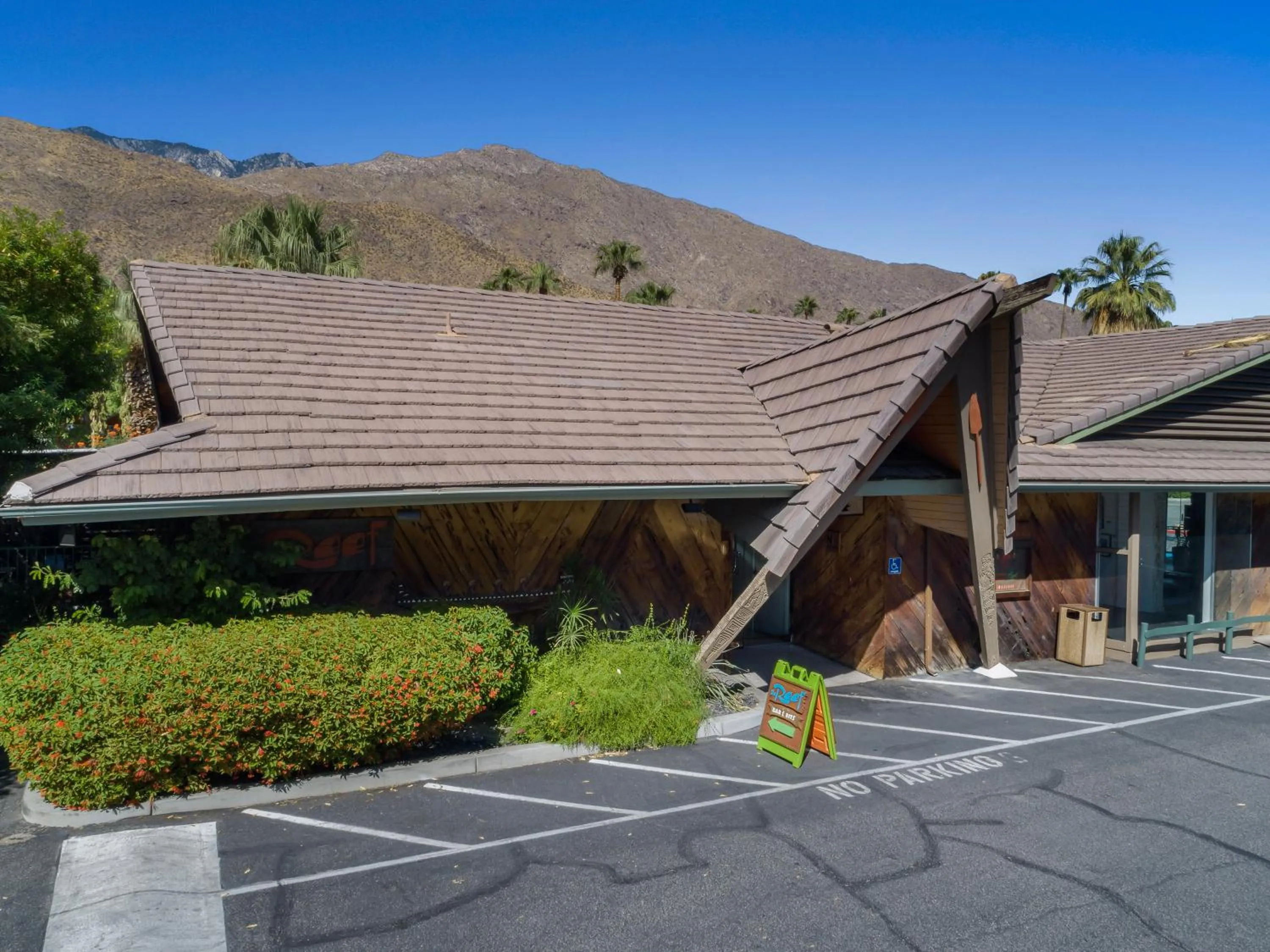 Property building in Caliente Tropics