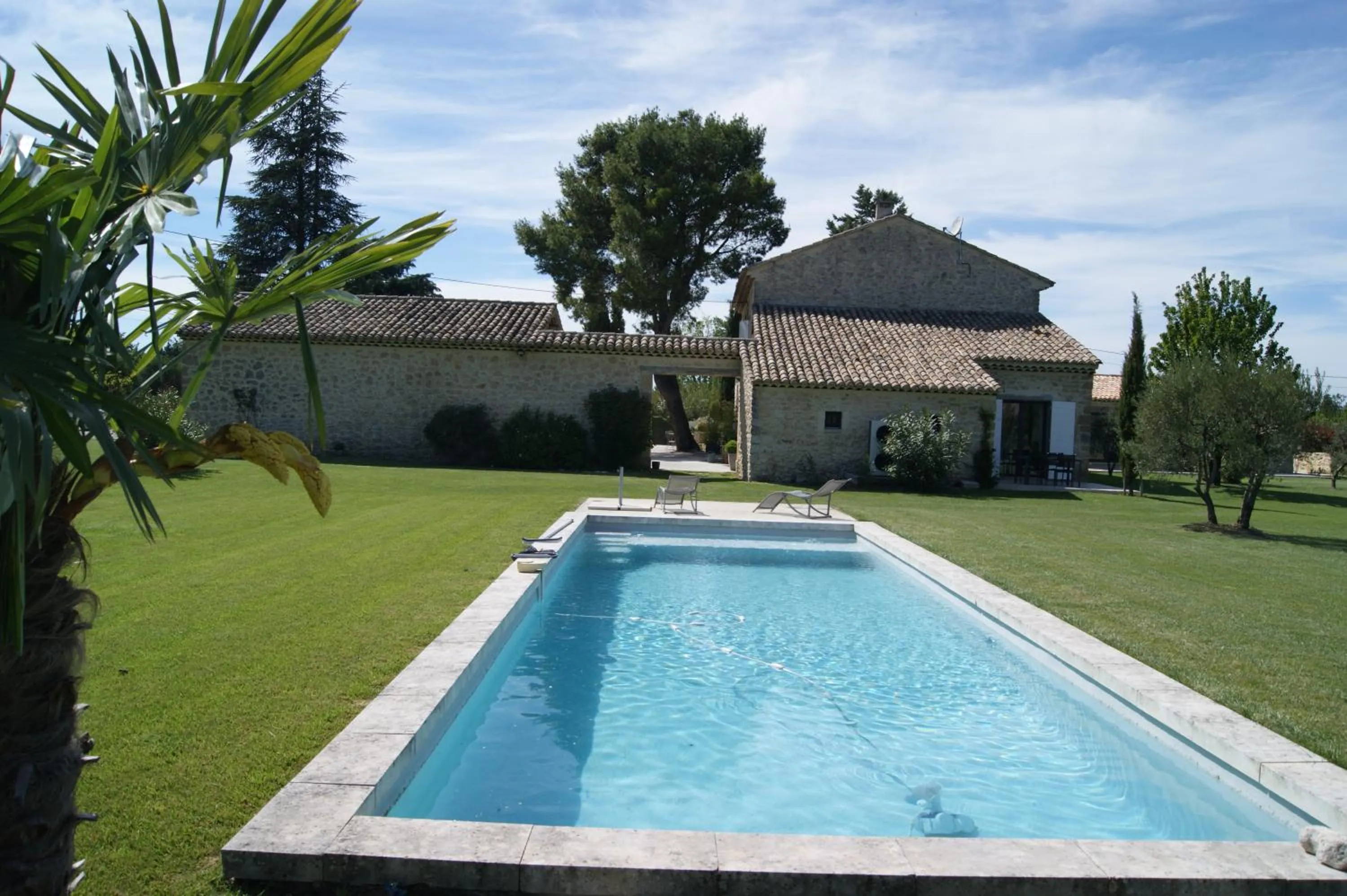 Swimming pool in B&B dans Mas en pierres