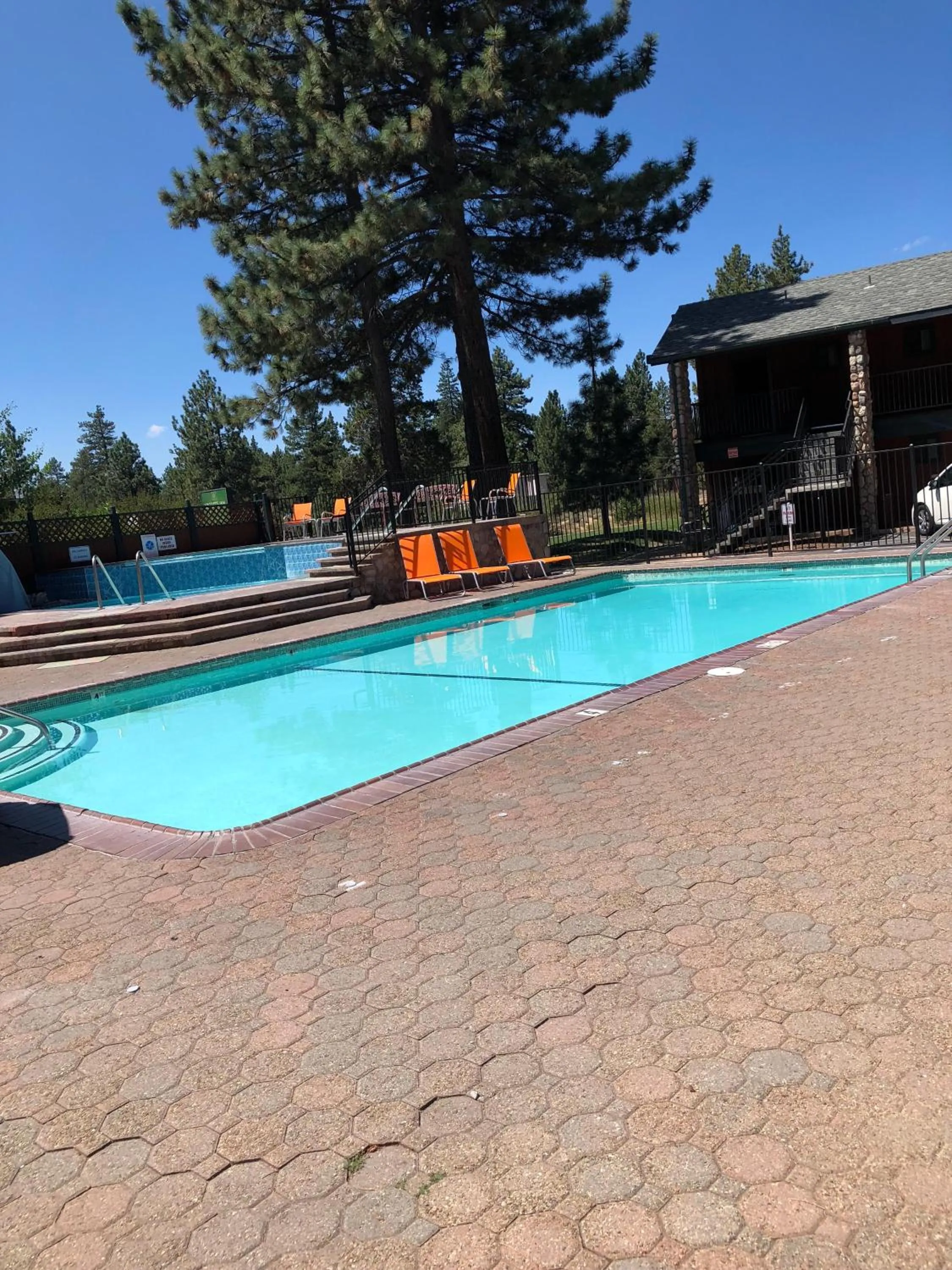 Swimming pool in 3 Peaks Resort & Beach Club