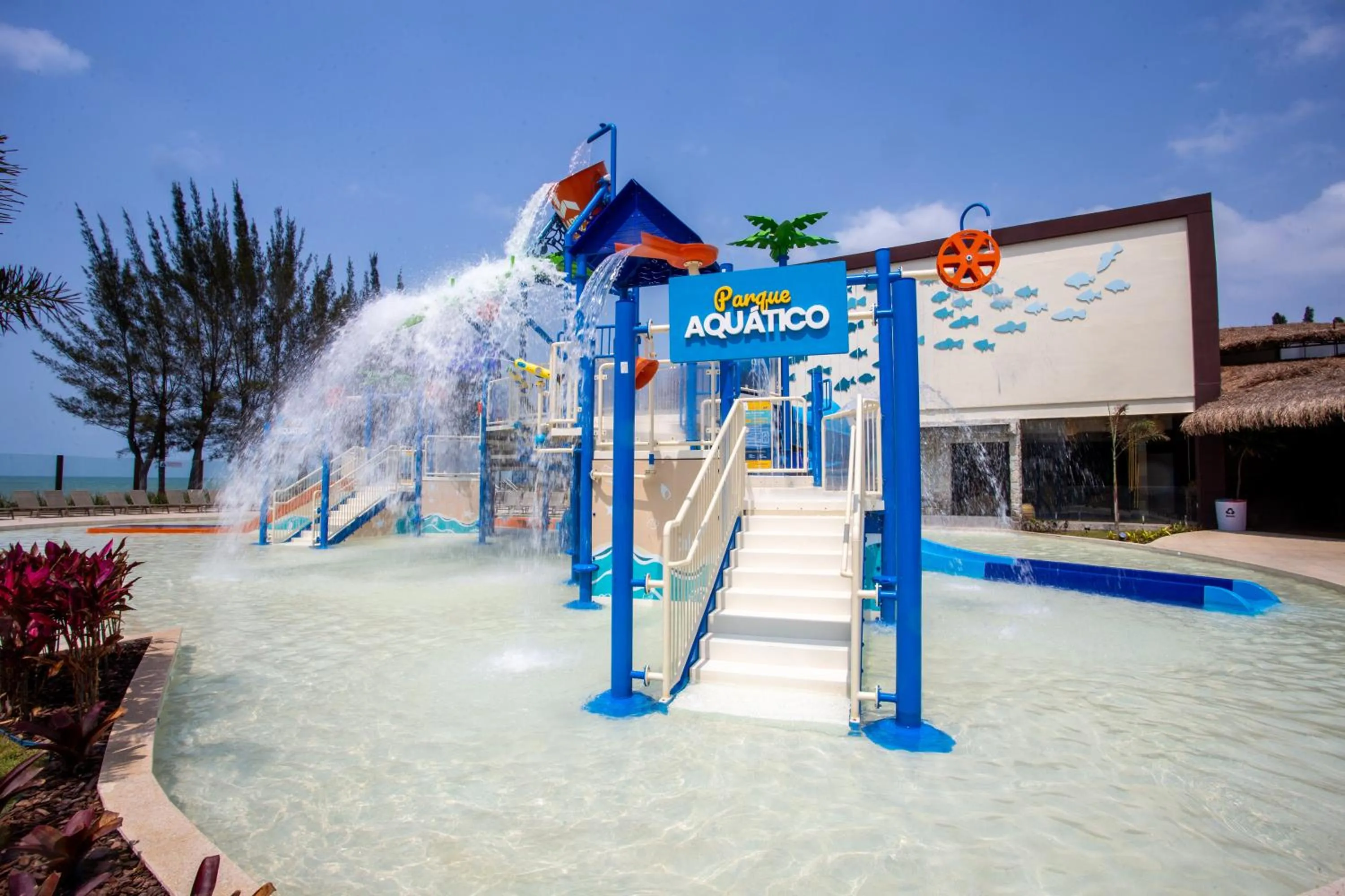 Aqua park in Hotel Vilarejo Praia All Inclusive