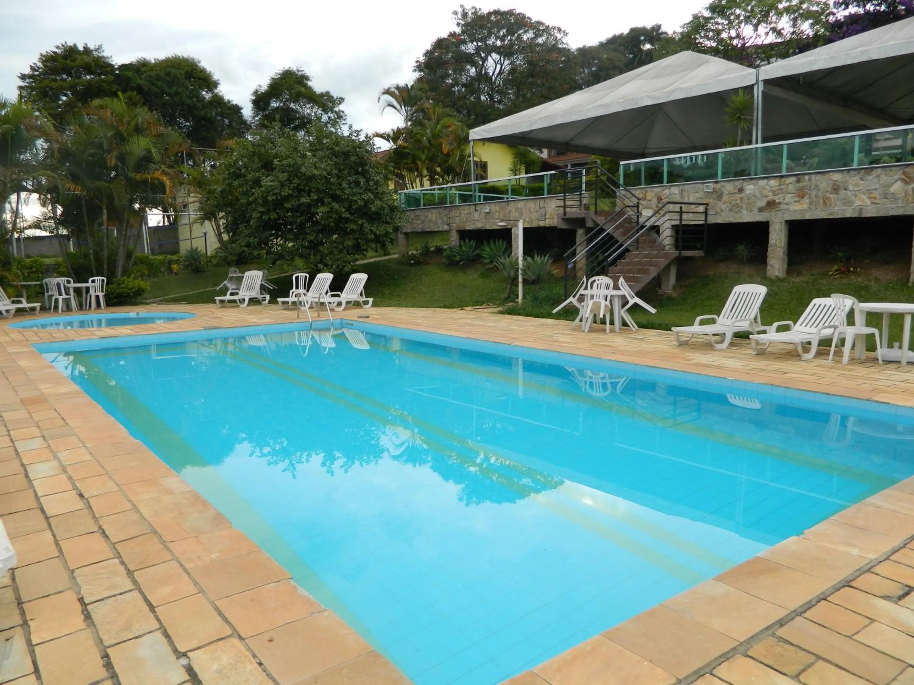 Swimming pool in Pousada Aconchego de Minas