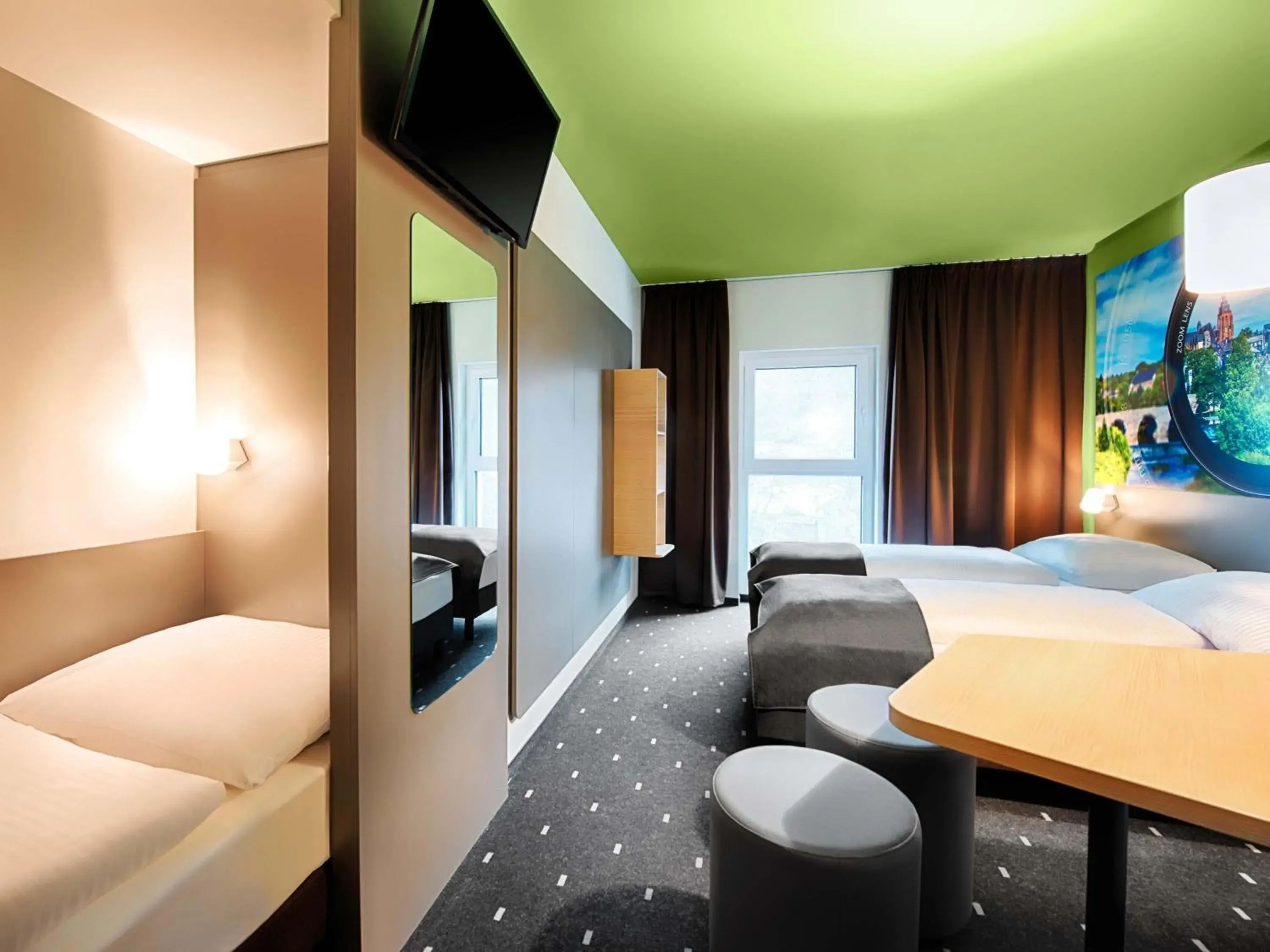 Triple Room in B&B Hotel Wetzlar Triple Room in B&B Hotel Wetzlar