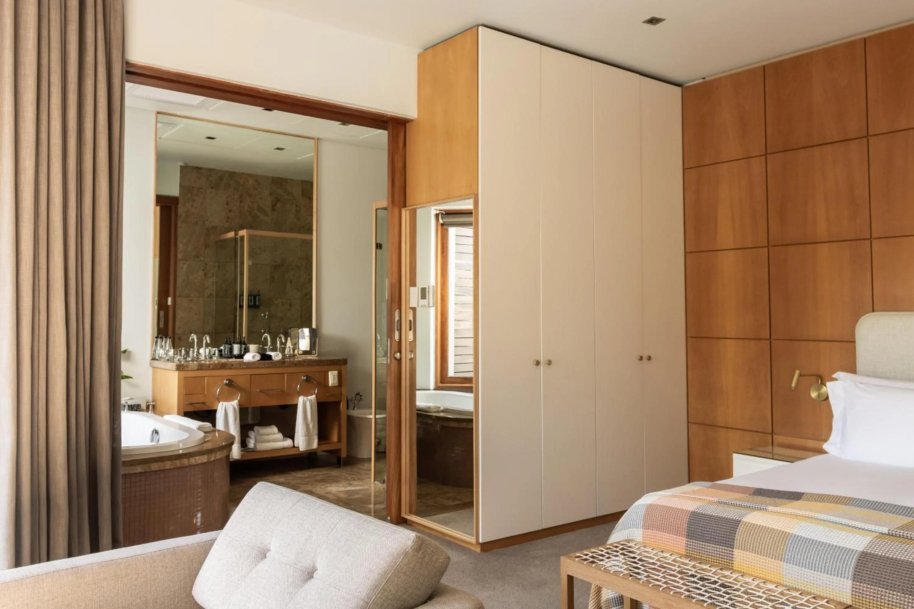 Bedroom, Bed in Ellerman House