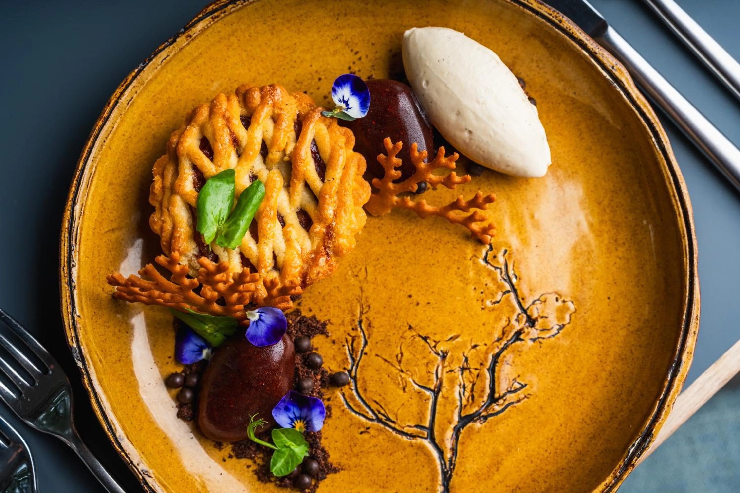 Restaurant/places to eat in Ellerman House