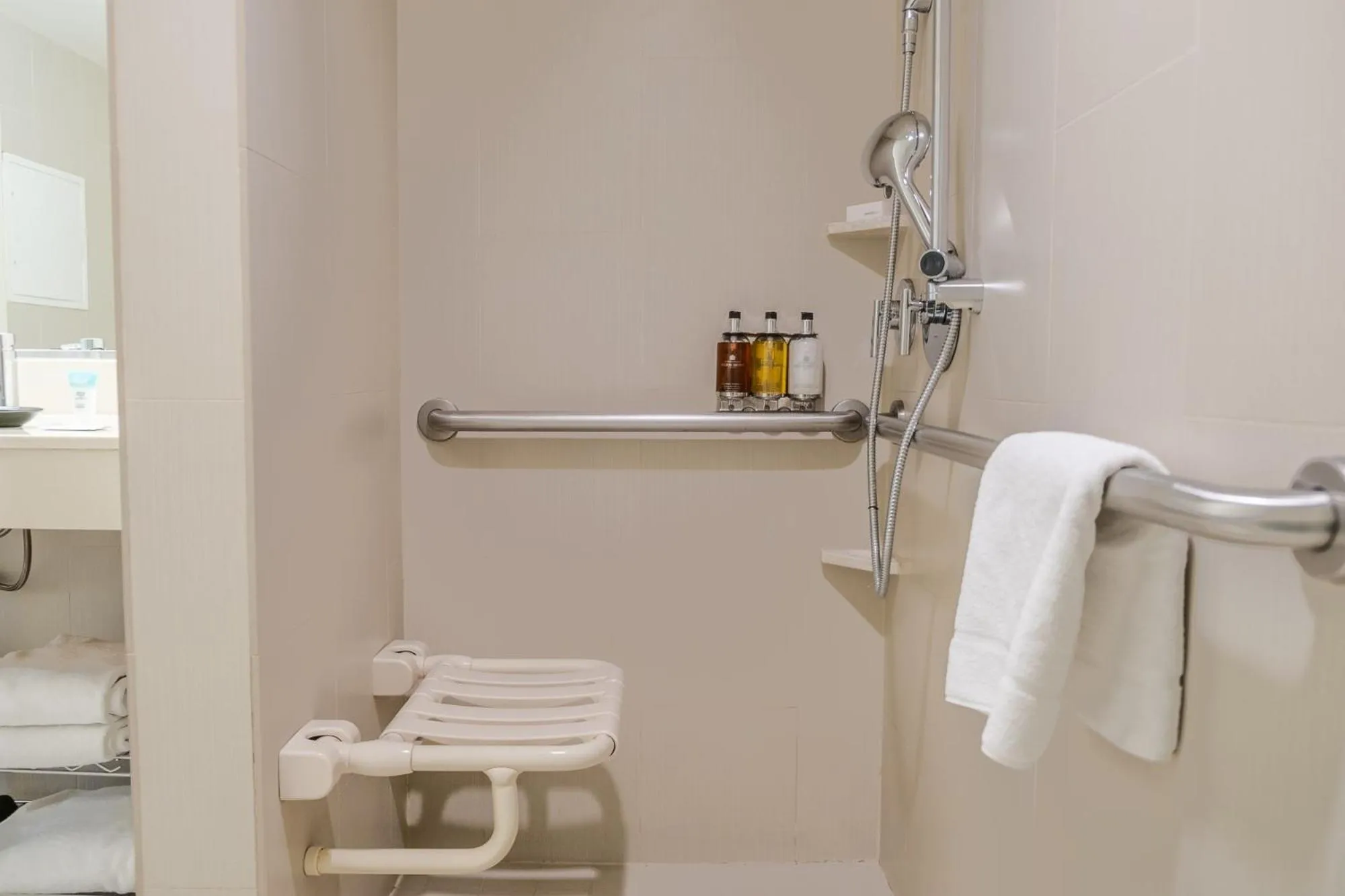 Bathroom in Glover Park Hotel Georgetown