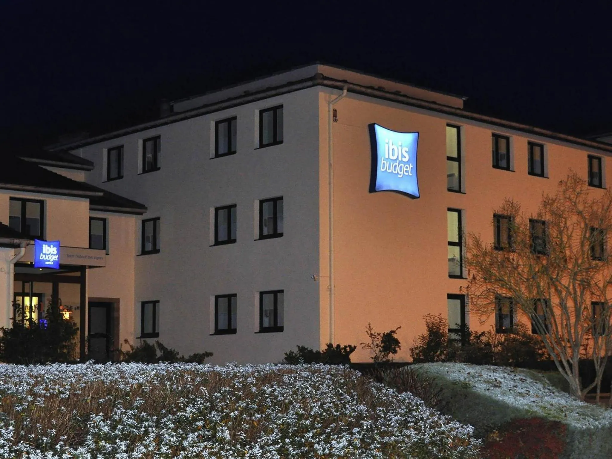 Property building in ibis budget Marne la Vallée