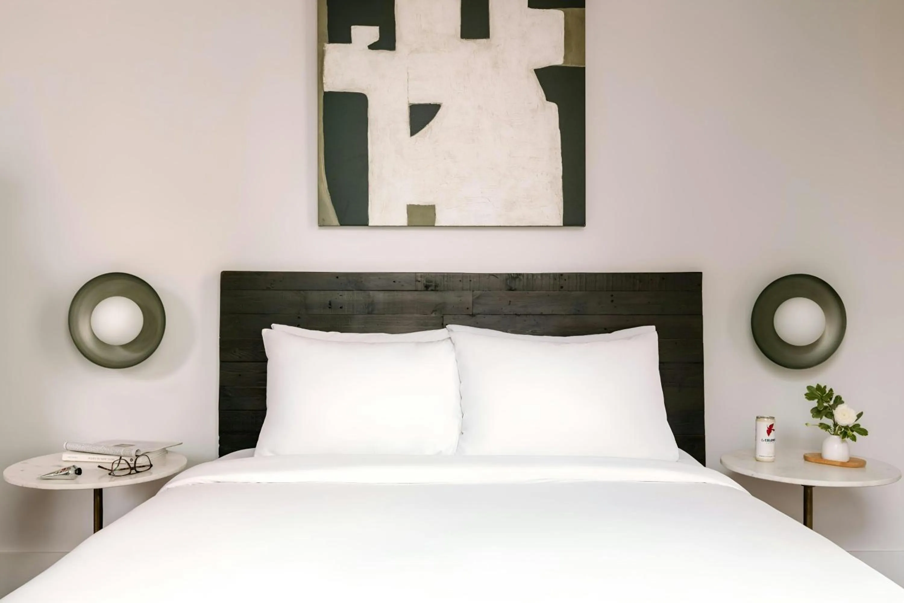 Bedroom, Bed in Duane Street Hotel Tribeca, Sonder by Marriott Bonvoy