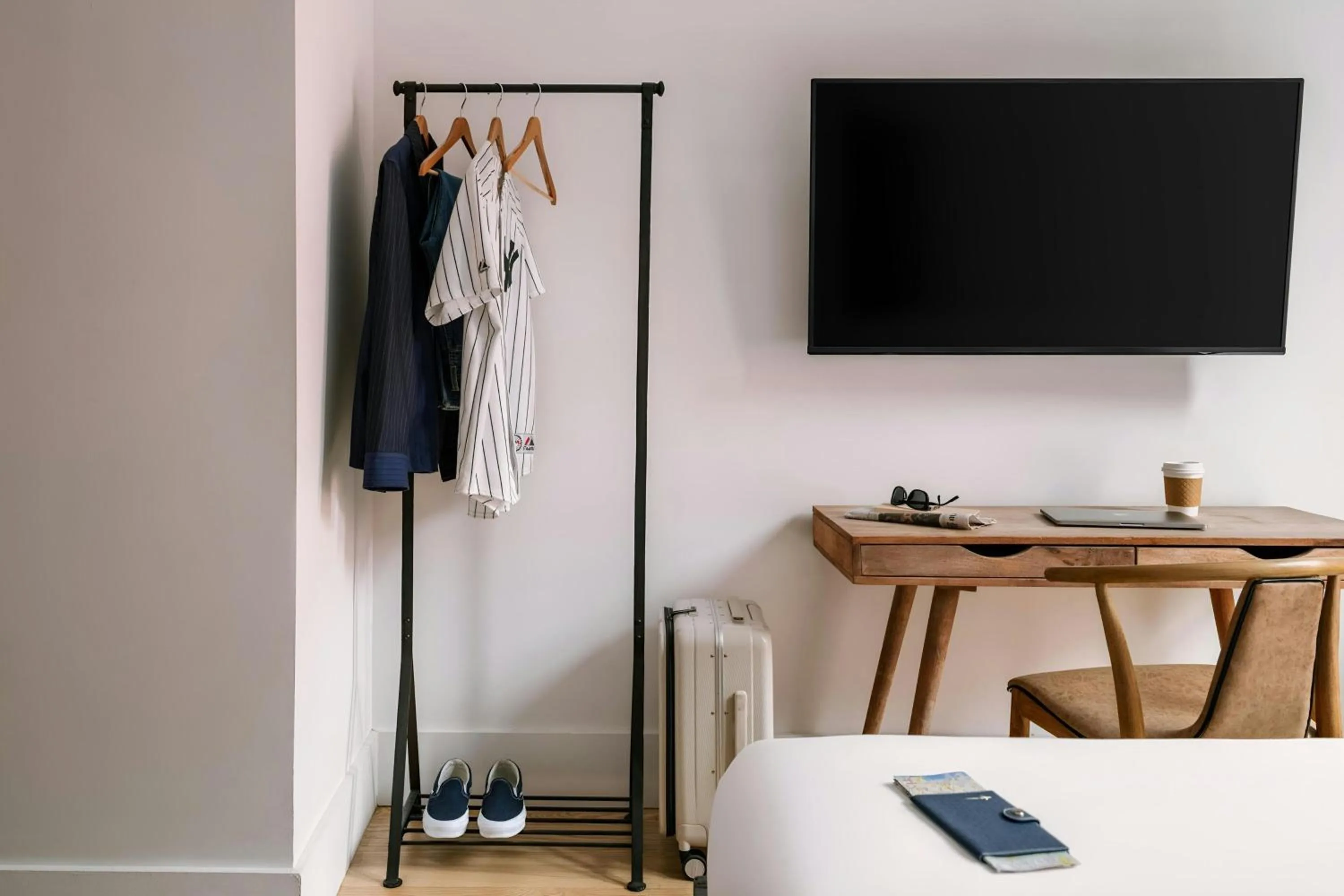 Bedroom in Duane Street Hotel Tribeca, Sonder by Marriott Bonvoy