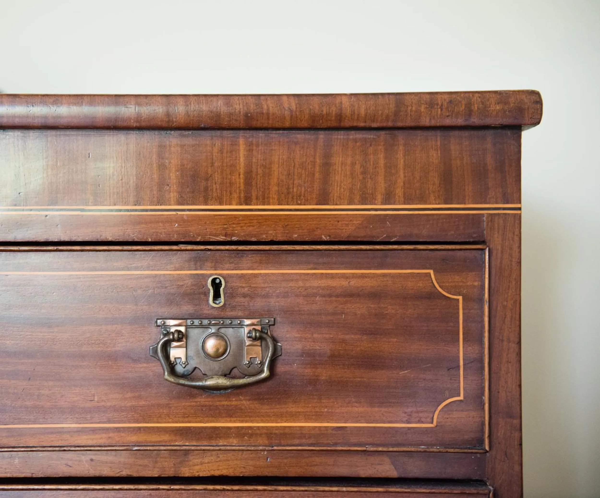 hair dresser in Plumber Manor Hotel