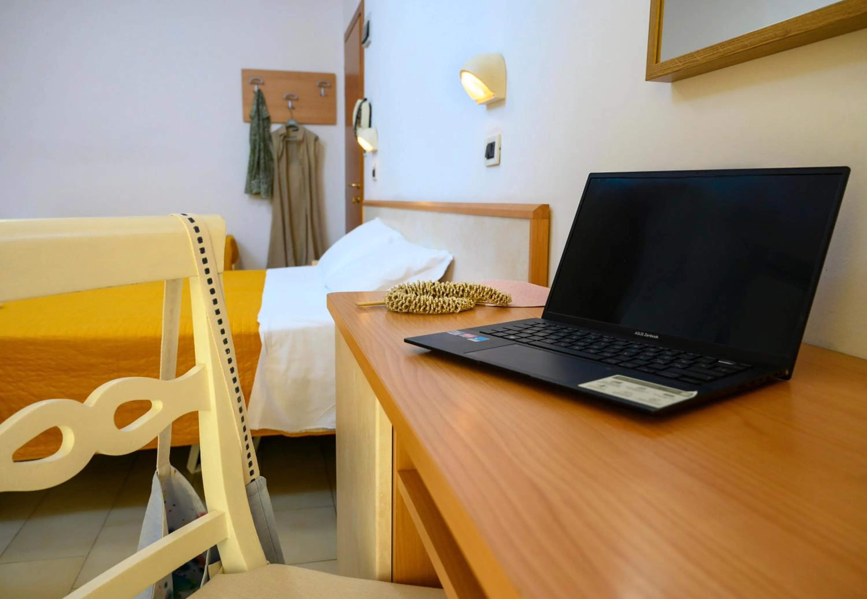 Bedroom, Bed in Hotel St. Moritz