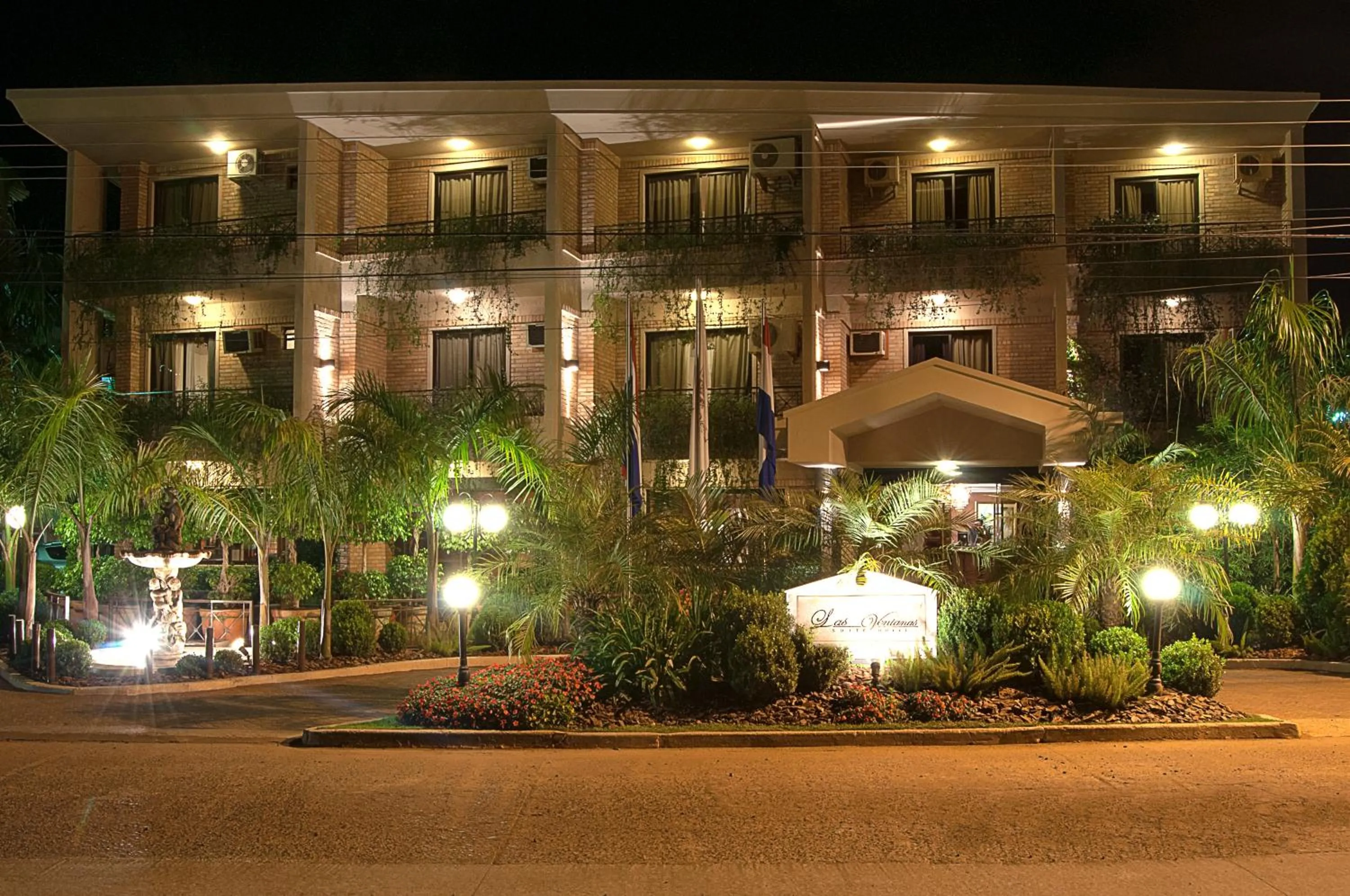 Facade/entrance in Las Ventanas Hotel Boutique