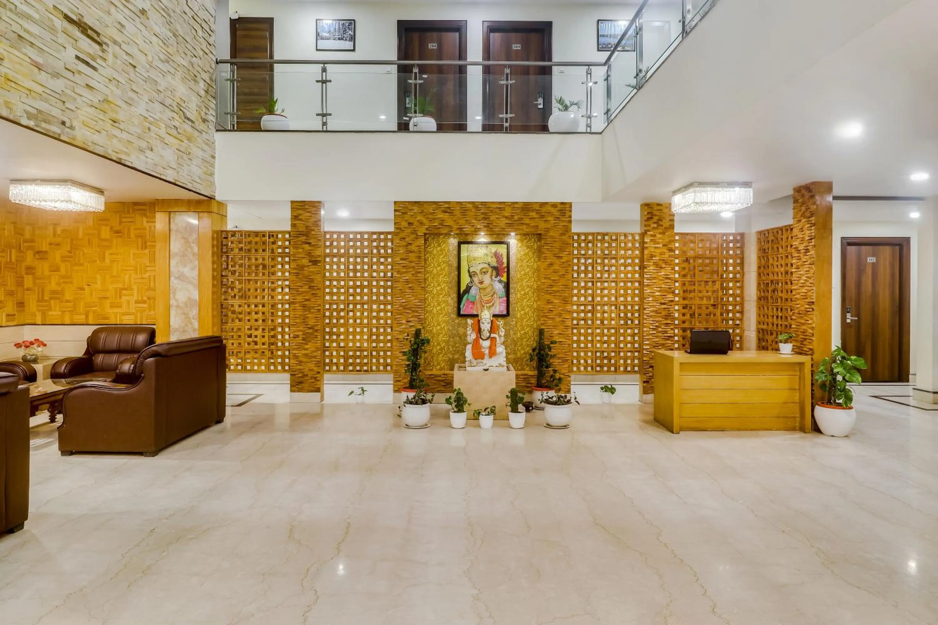 Lobby or reception in Hotel Kalka Royal