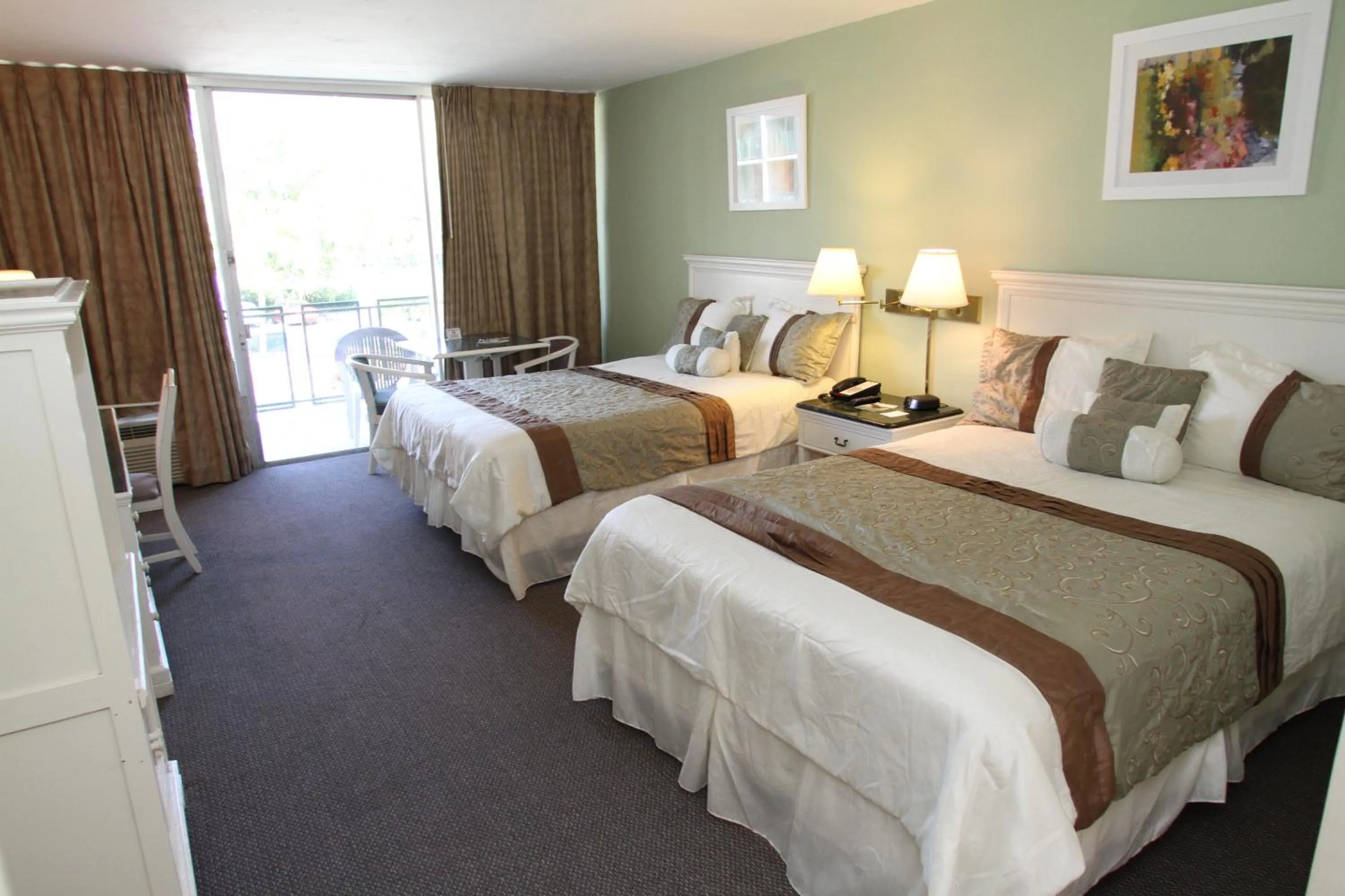 Bedroom, Bed in Hotel Chateaubleau