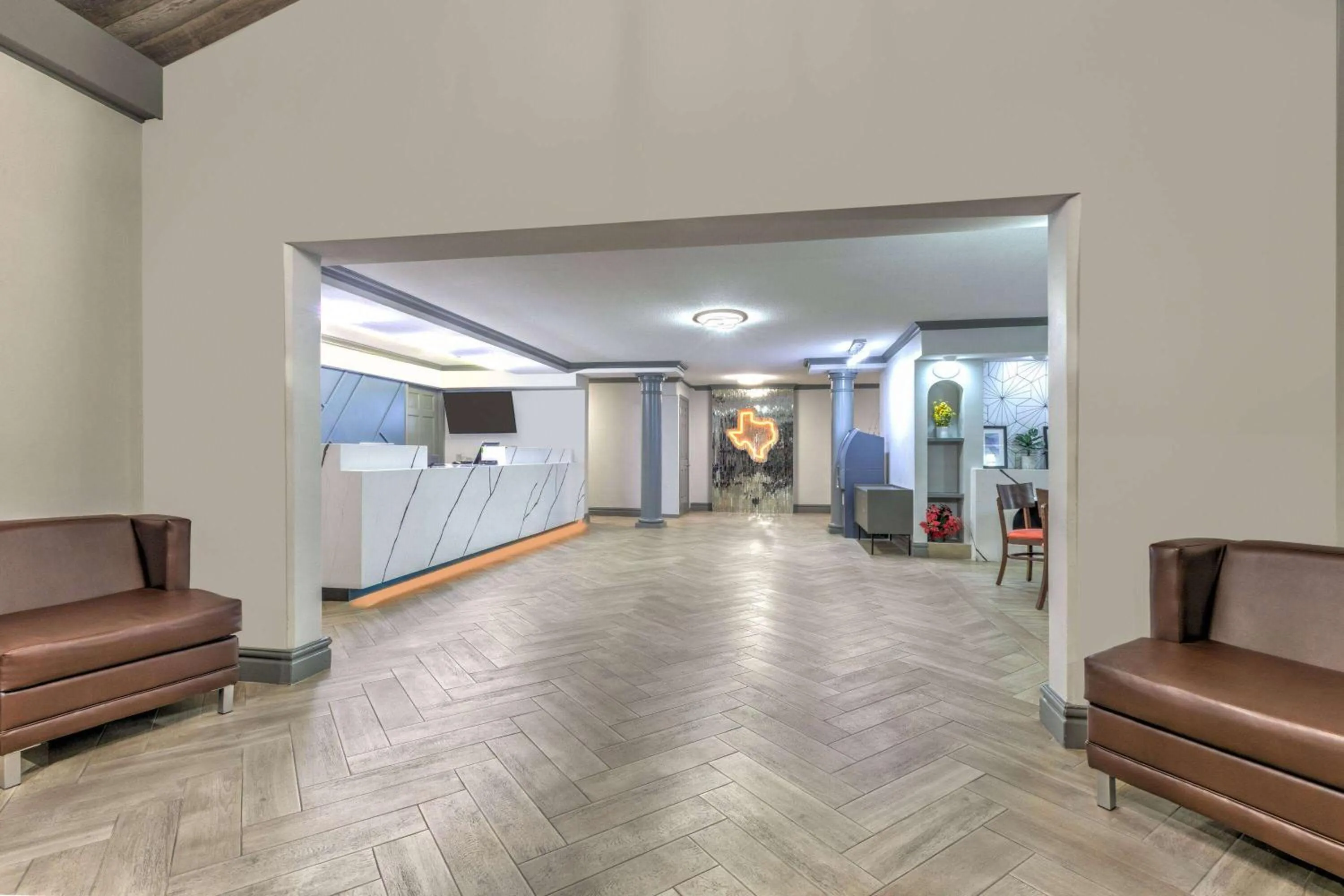 Lobby or reception in Baymont by Wyndham Austin University Area