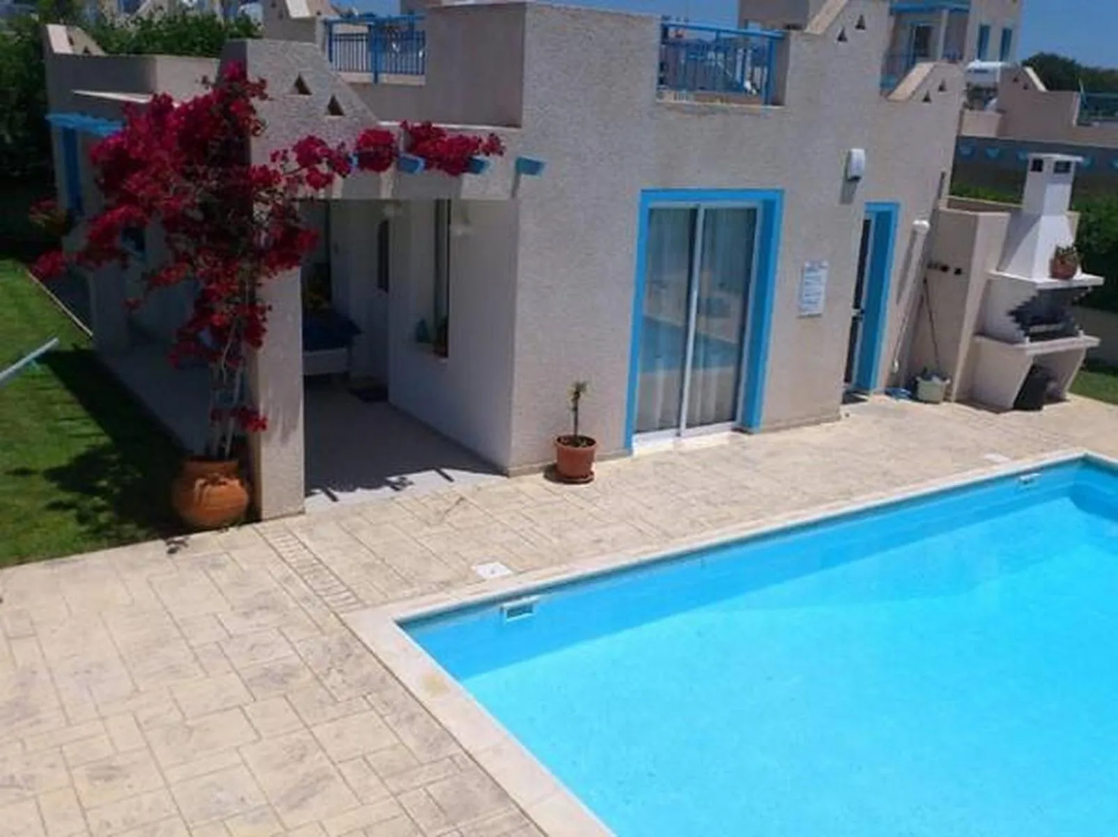 Swimming pool in Philippos Paphos villas - villa 3