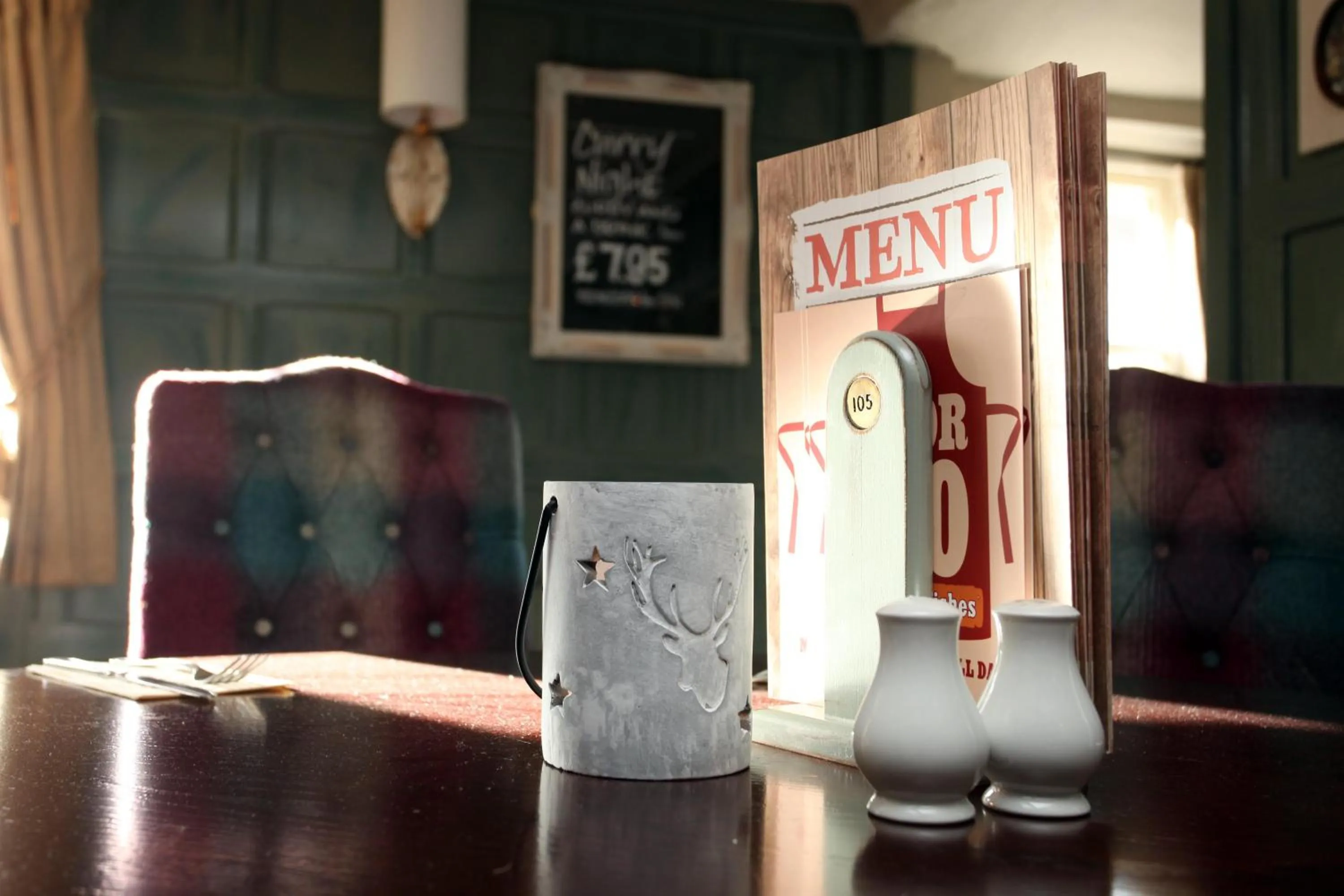 Restaurant/places to eat in Original White Hart, Ringwood by Marston's Inns