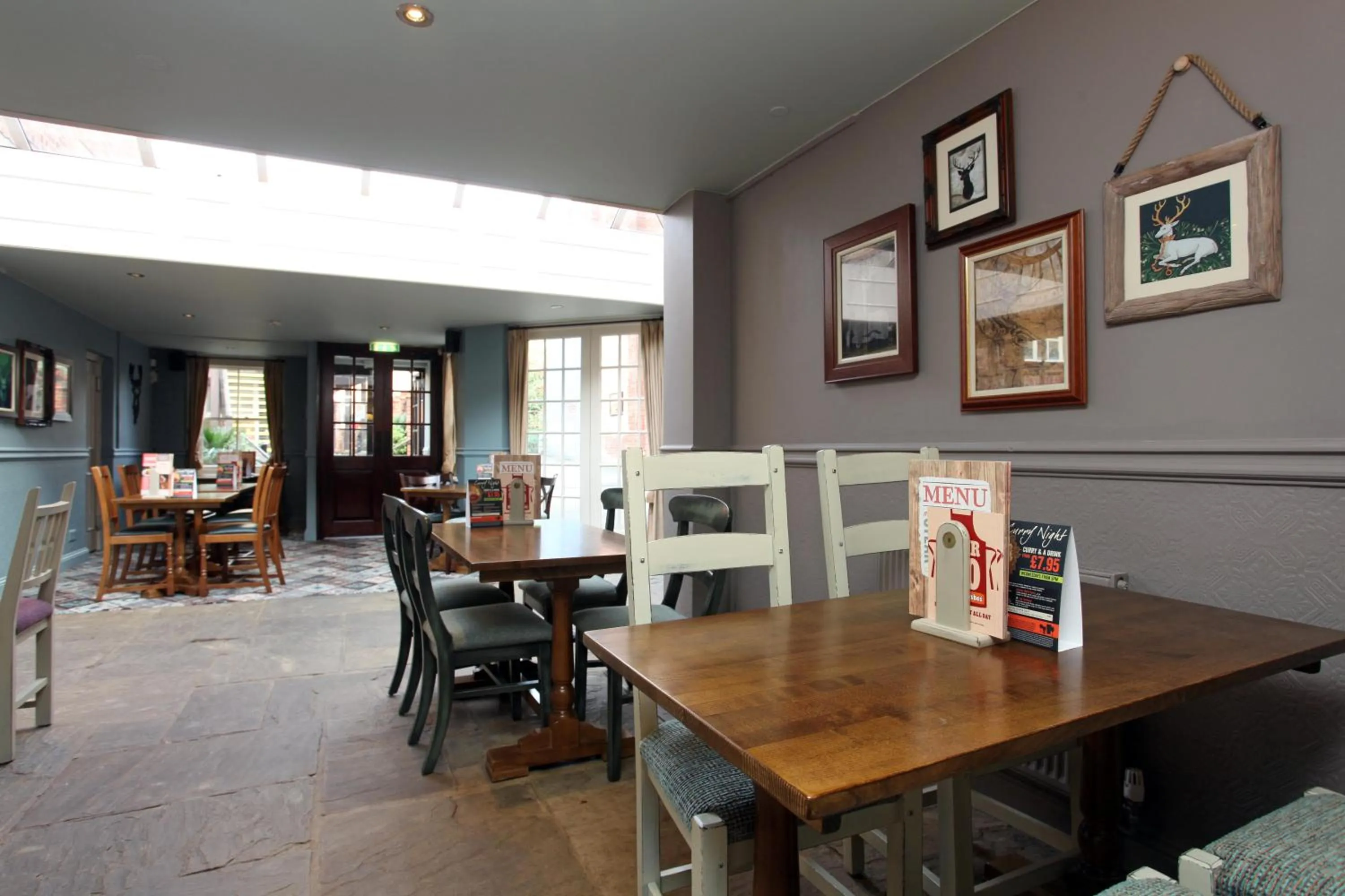 Restaurant/places to eat in Original White Hart, Ringwood by Marston's Inns