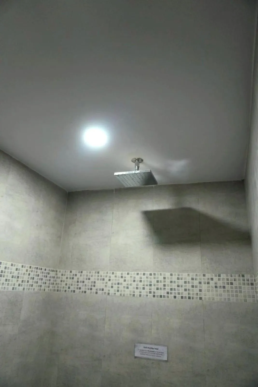 Shower in ViaVia Boutique Hotel - Kathmandu