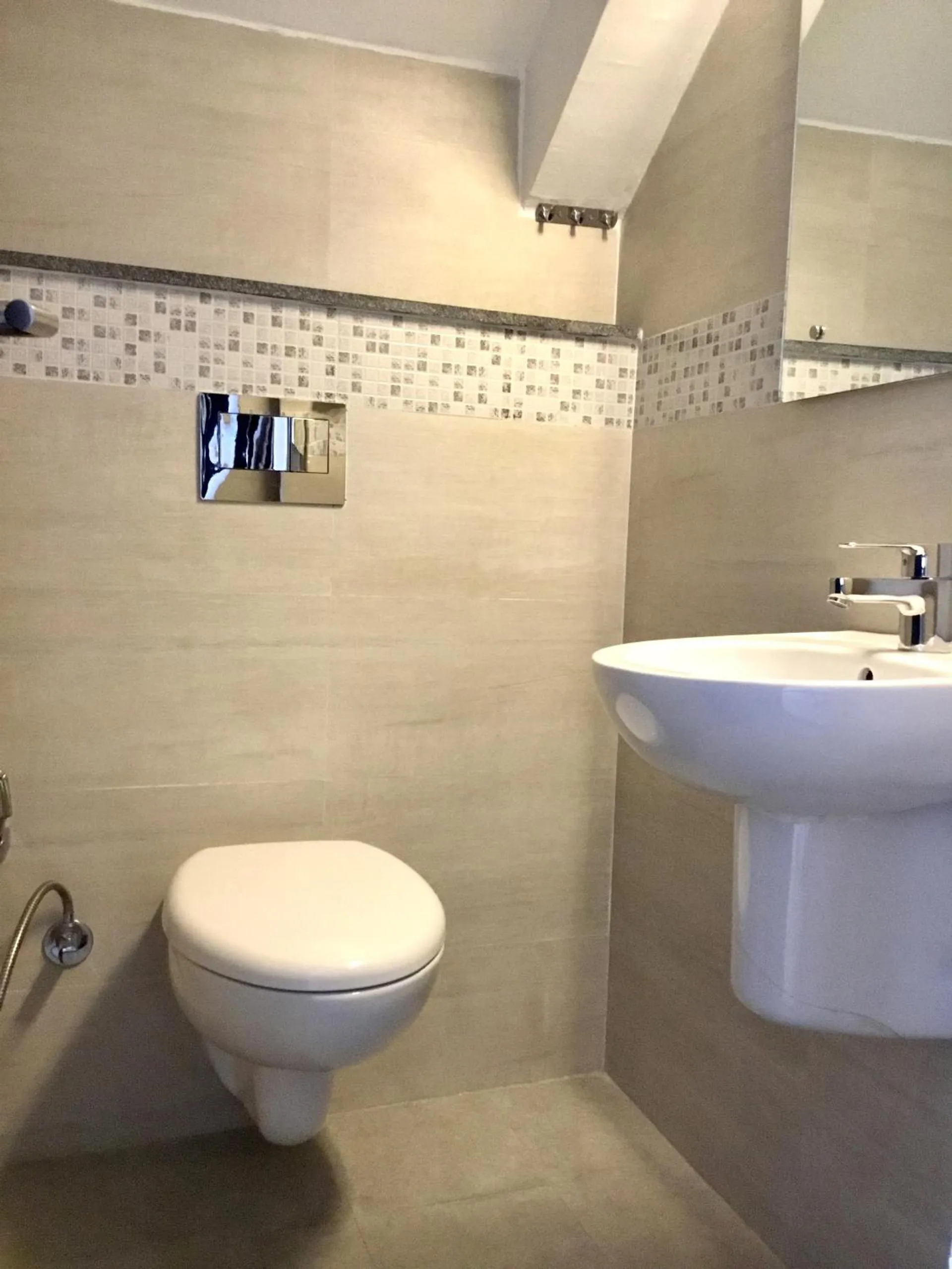 Toilet in ViaVia Boutique Hotel - Kathmandu