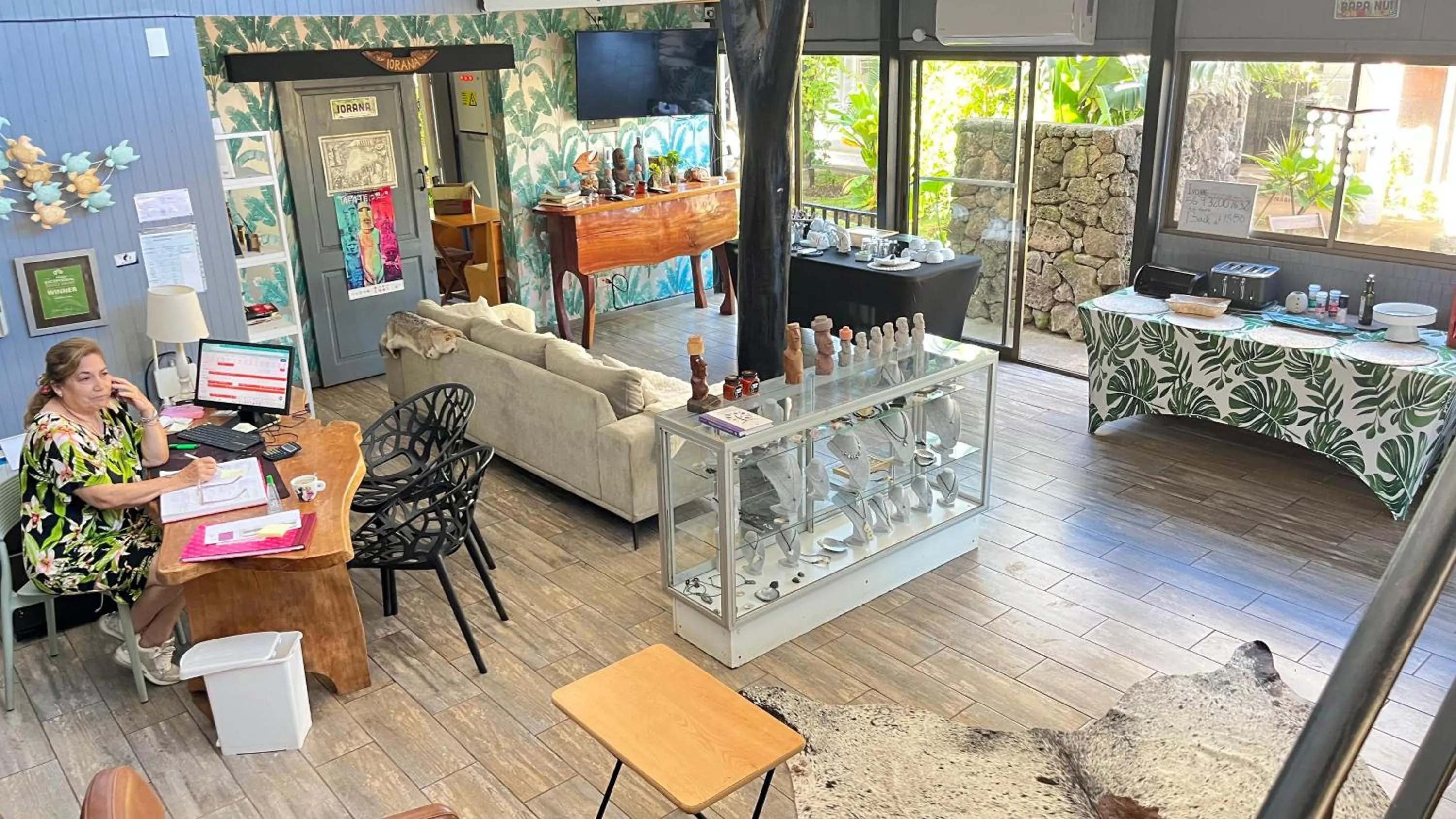 Lobby or reception in Inaki Uhi Hotel