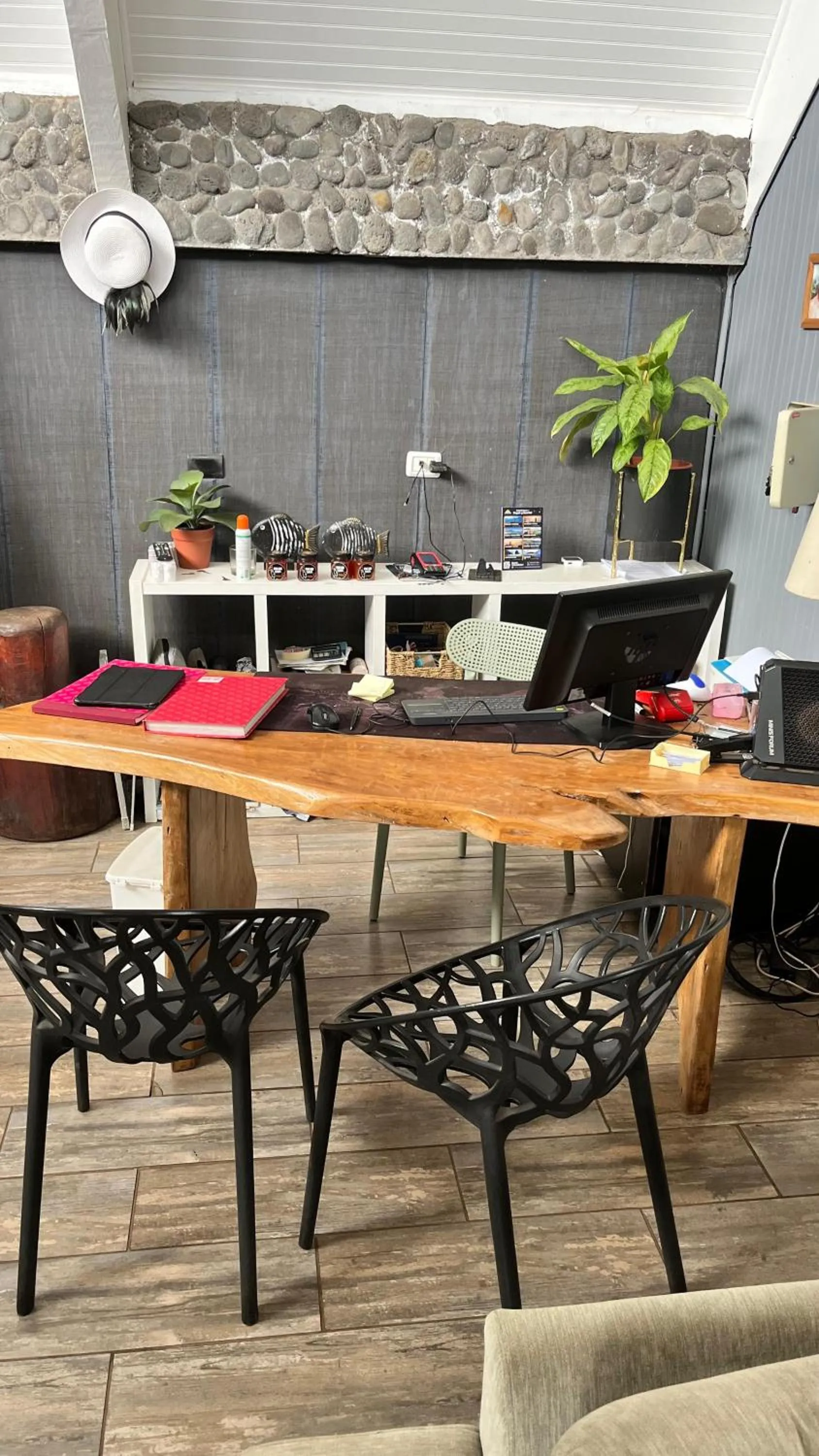 Lobby or reception in Inaki Uhi Hotel