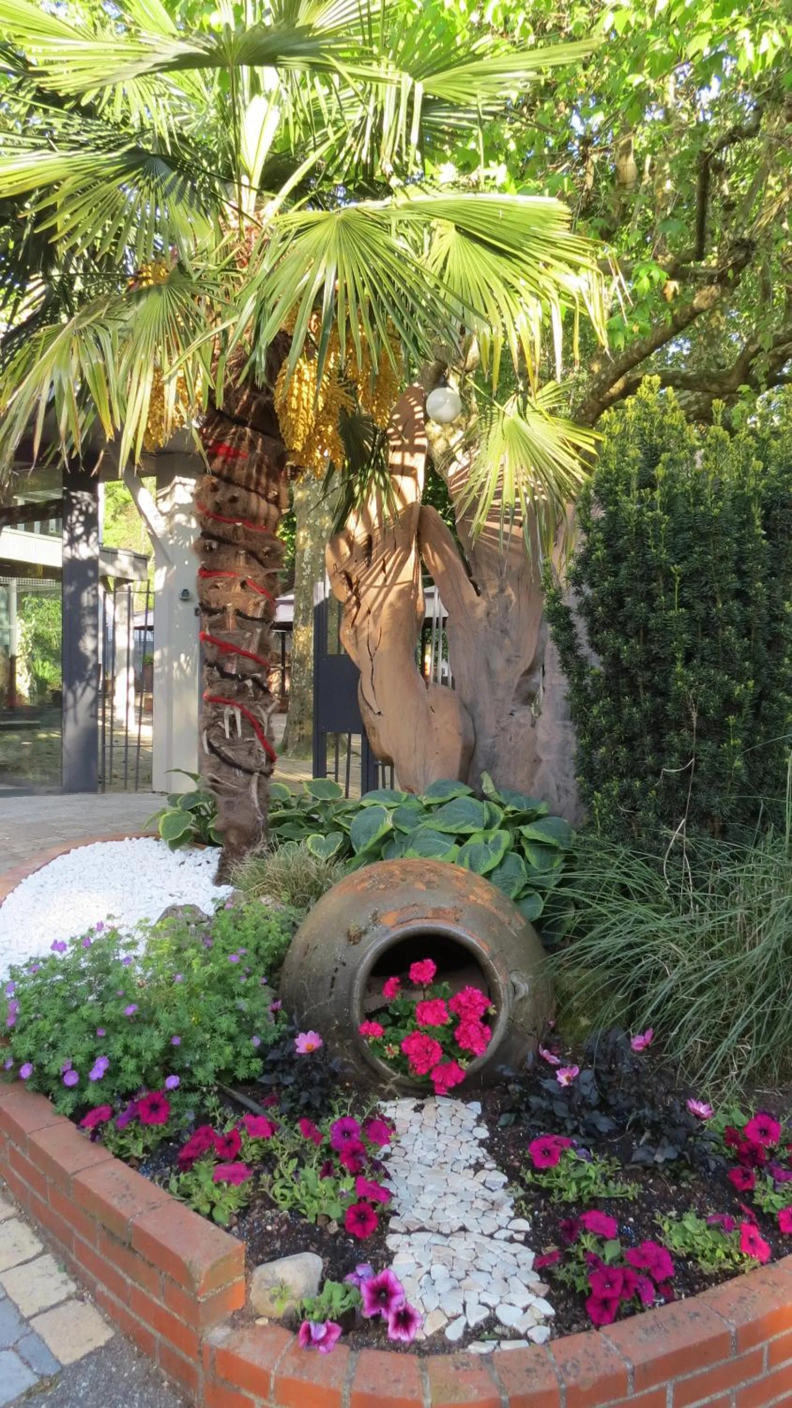 Facade/entrance in Logis Hôtel Restaurant Chez Nous