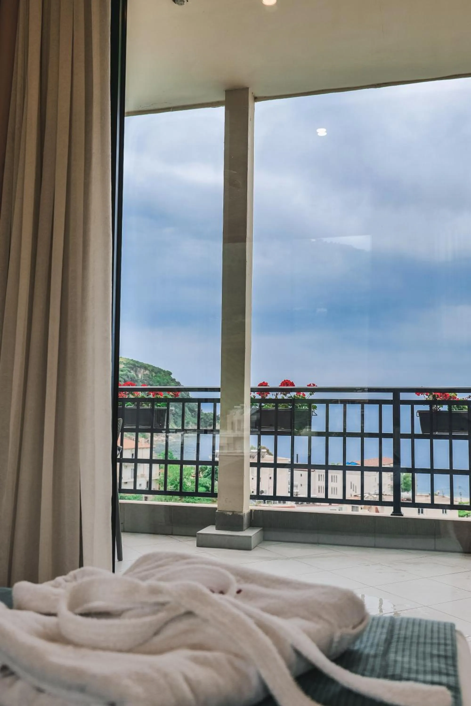 Bedroom, Bed in Rapo's Resort Hotel