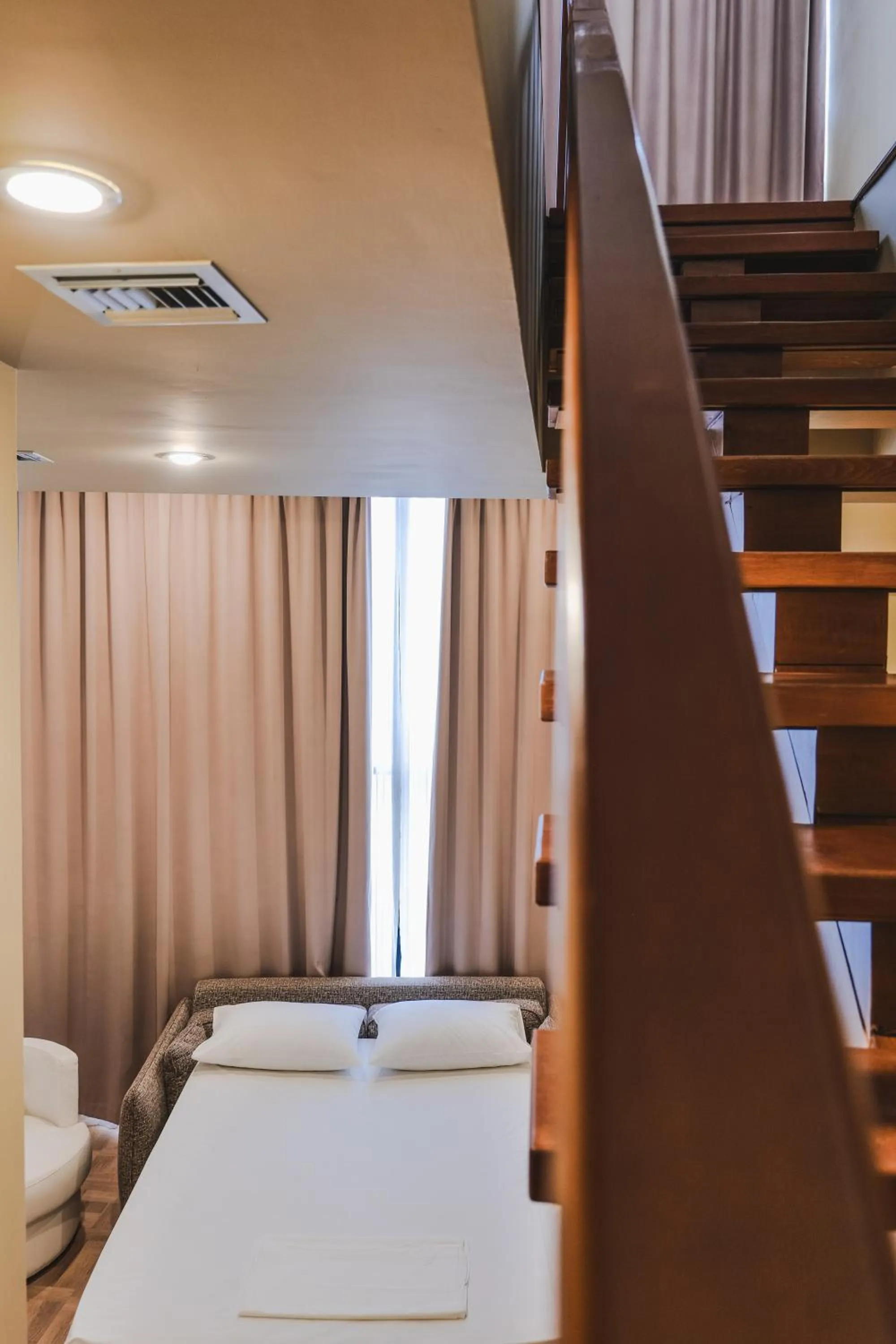 Bedroom, Bed in Rapo's Resort Hotel