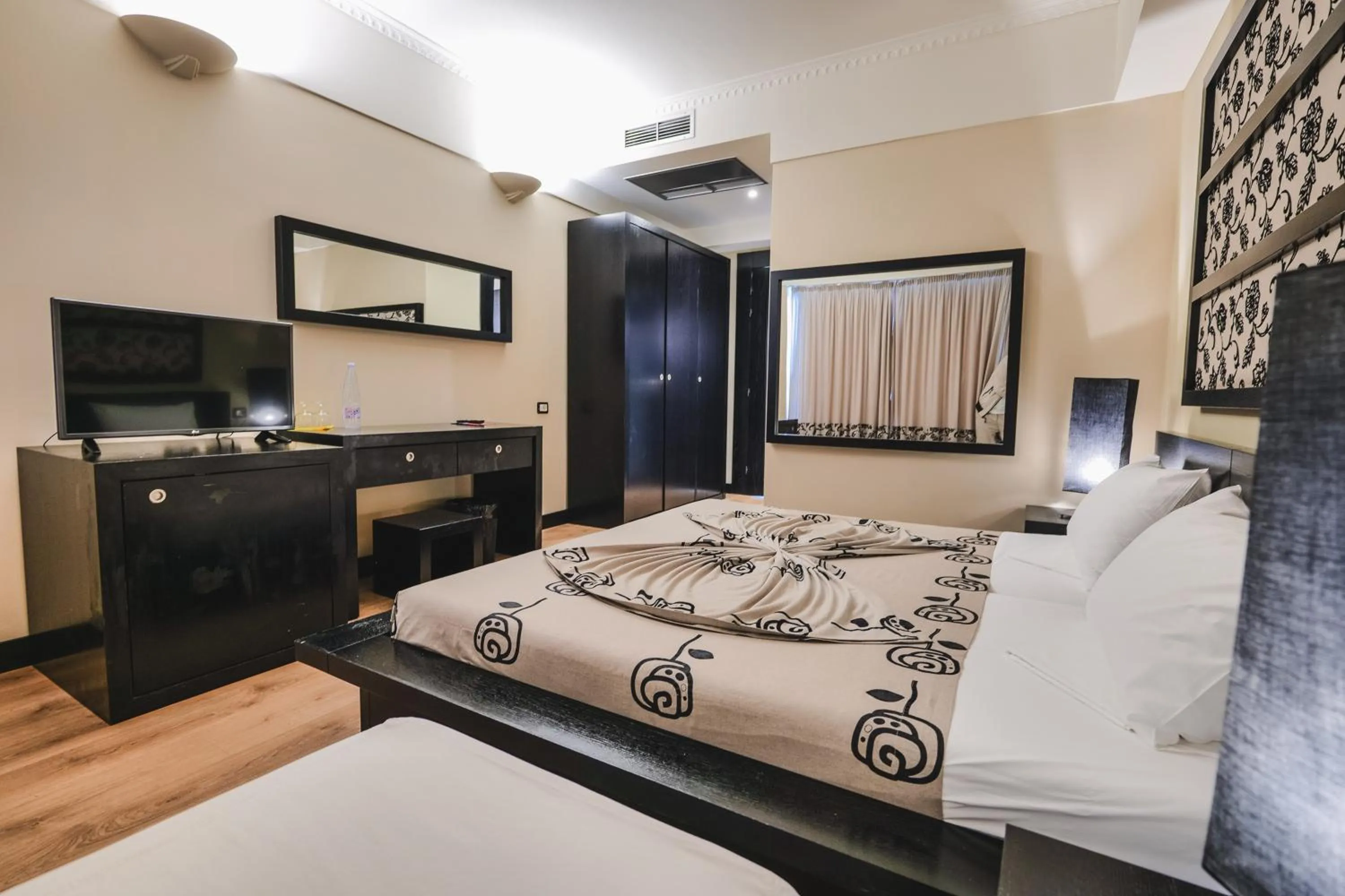 Bedroom, Bed in Rapo's Resort Hotel