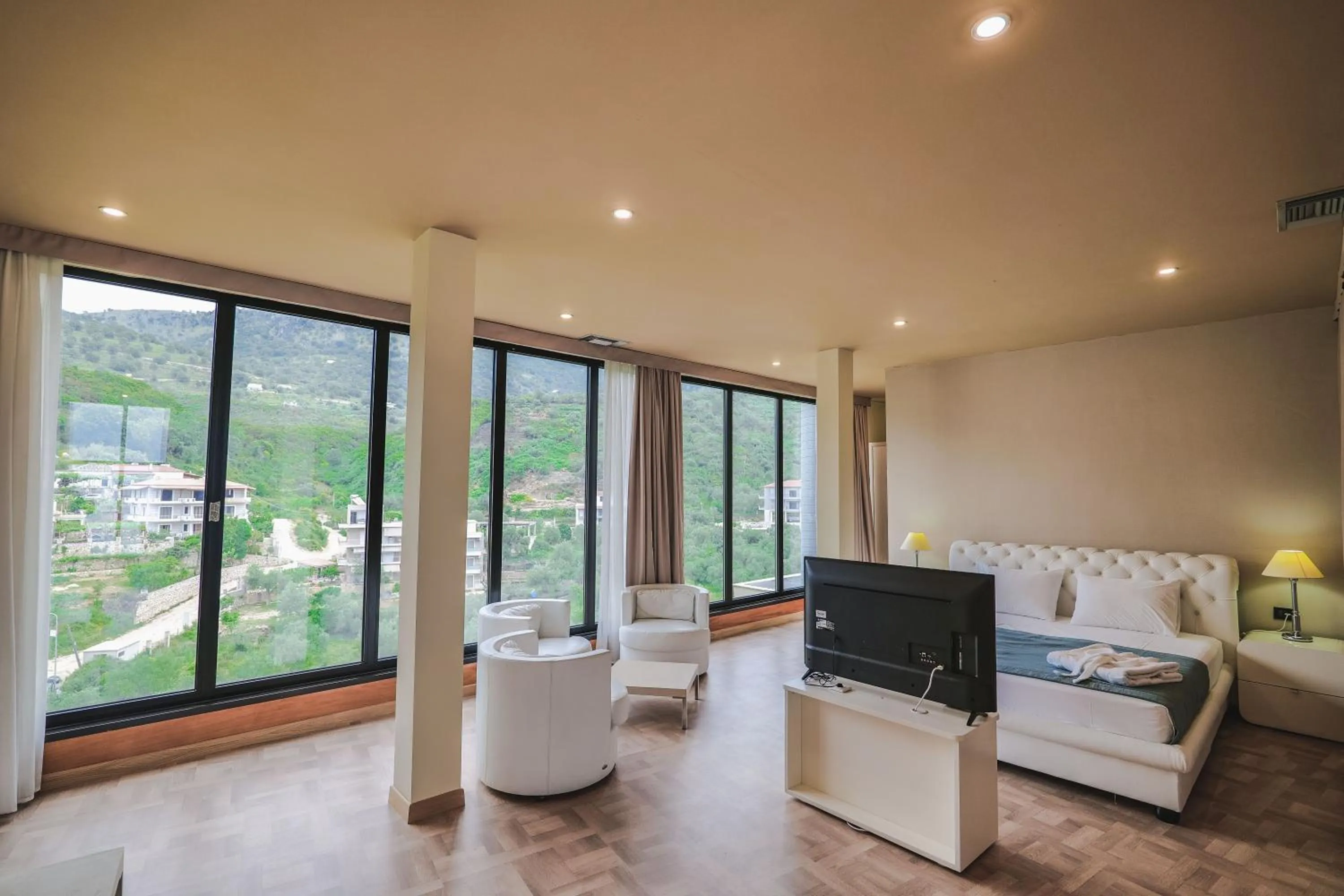 Photo of the whole room in Rapo's Resort Hotel