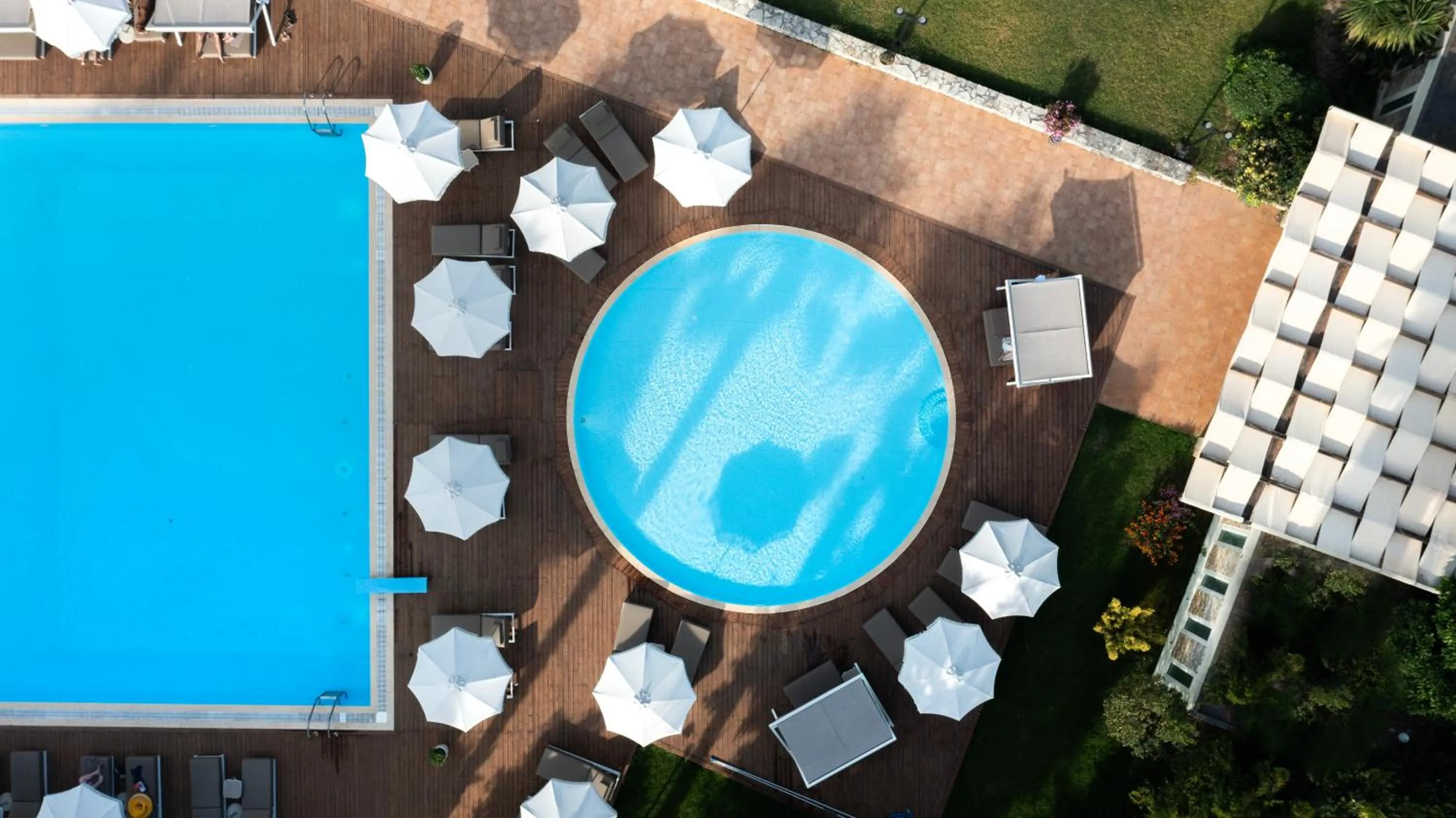 Pool view in Rapo's Resort Hotel