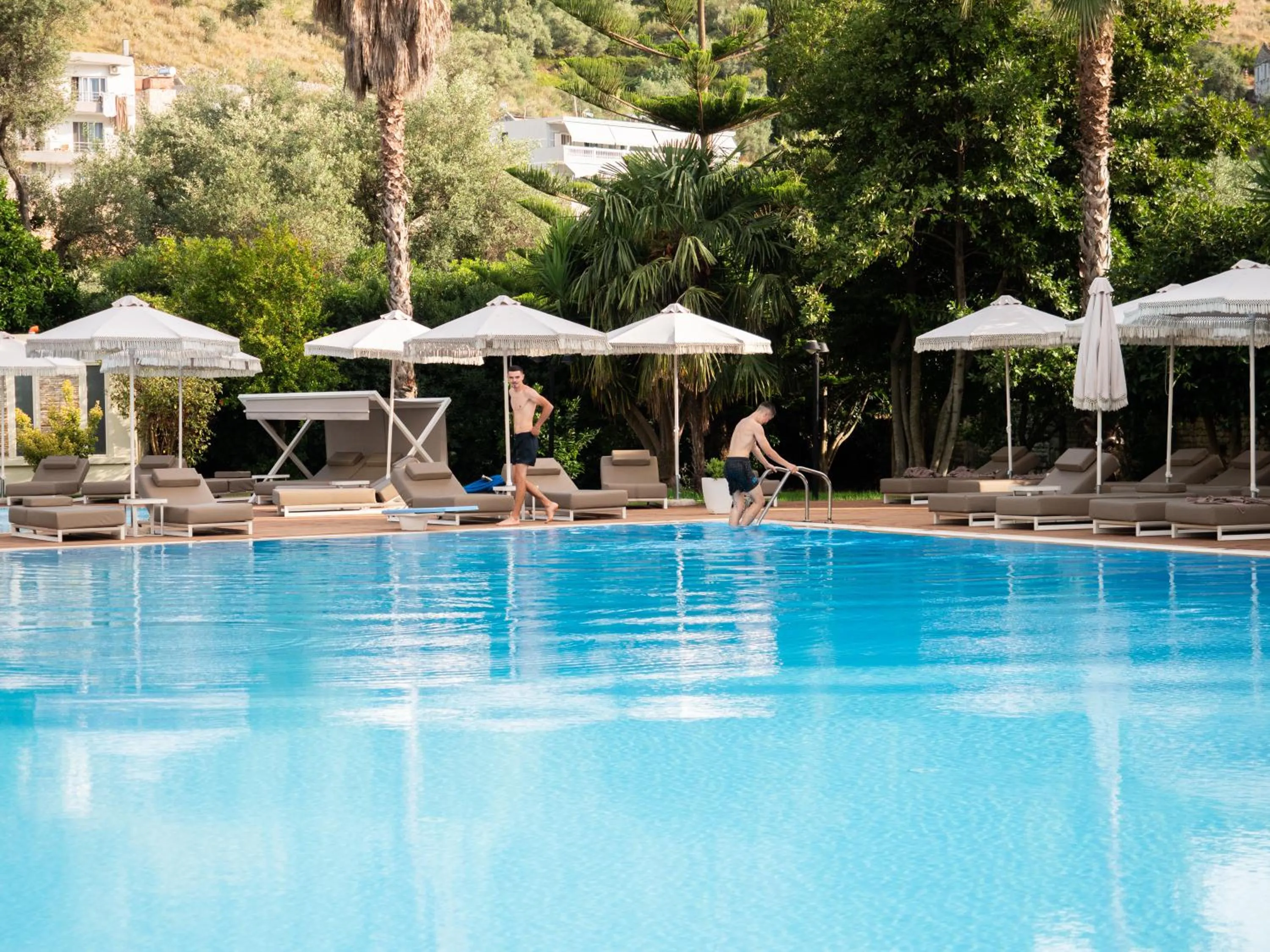 Garden in Rapo's Resort Hotel