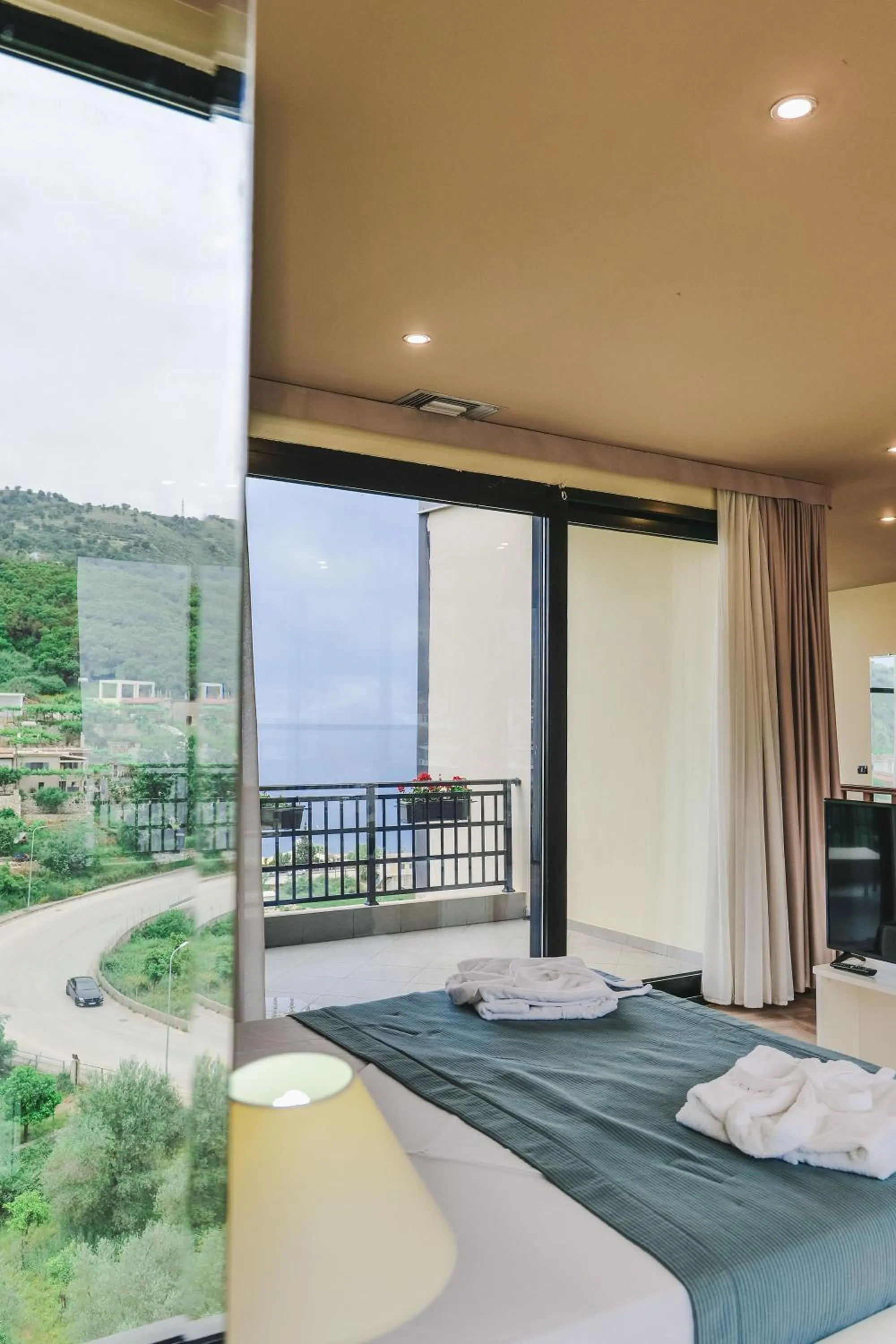 Bedroom, Bed in Rapo's Resort Hotel