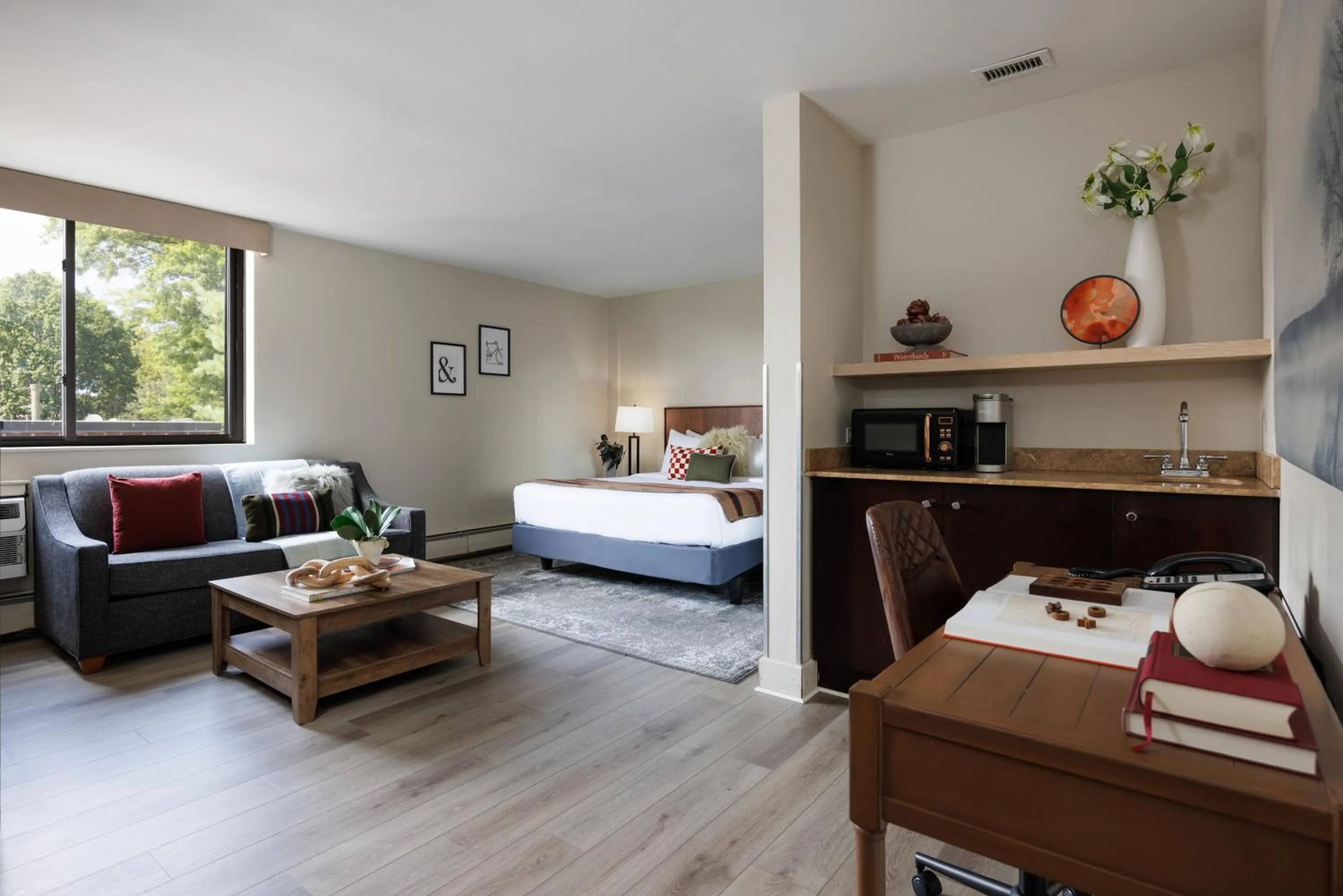 Bedroom, Bed in The Andrew Hotel