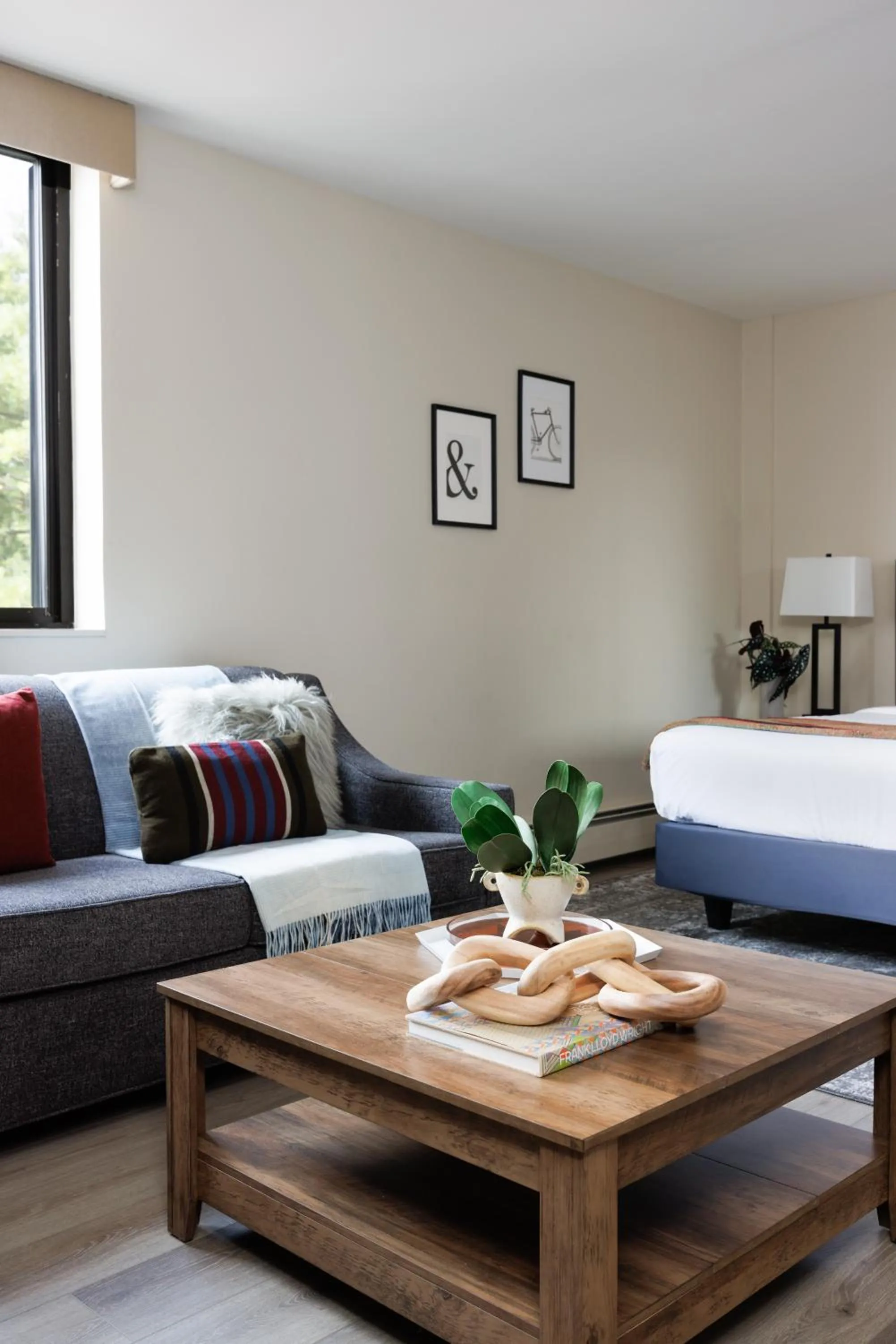 Bedroom, Bed in The Andrew Hotel