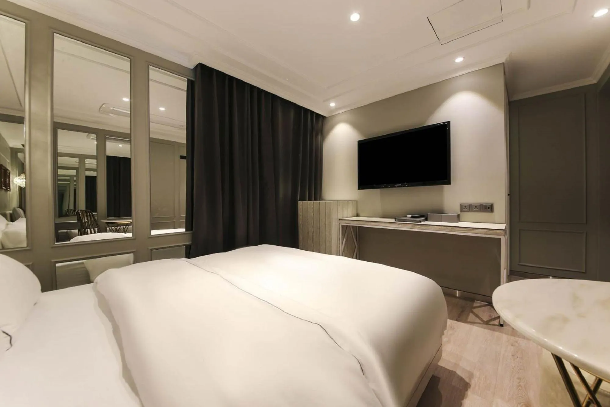 Forestar Hotel Sinchon