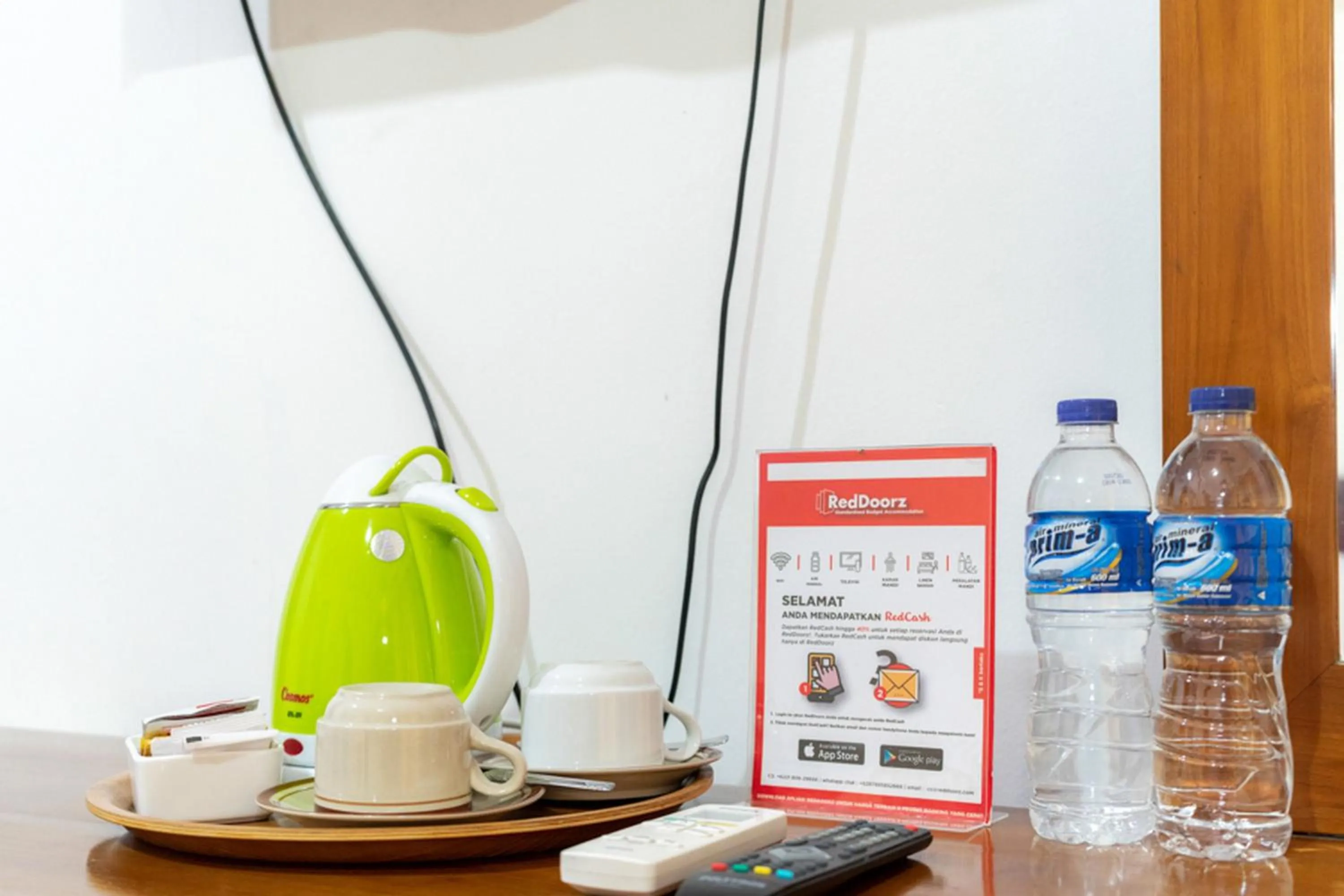 RedDoorz Plus Syariah near Java Supermall Semarang 2