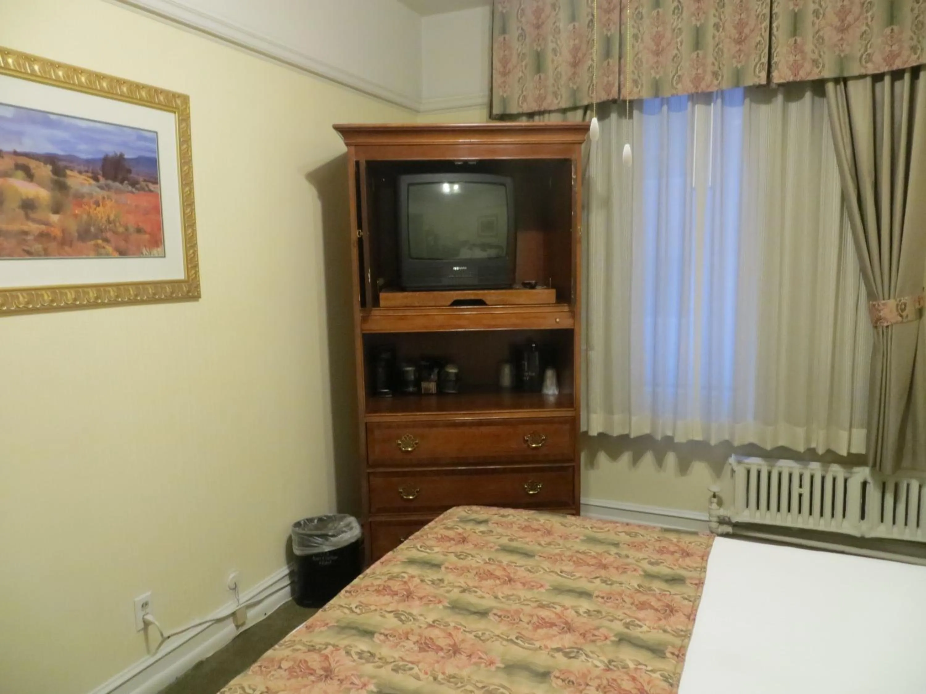 Bed in Hotel San Carlos