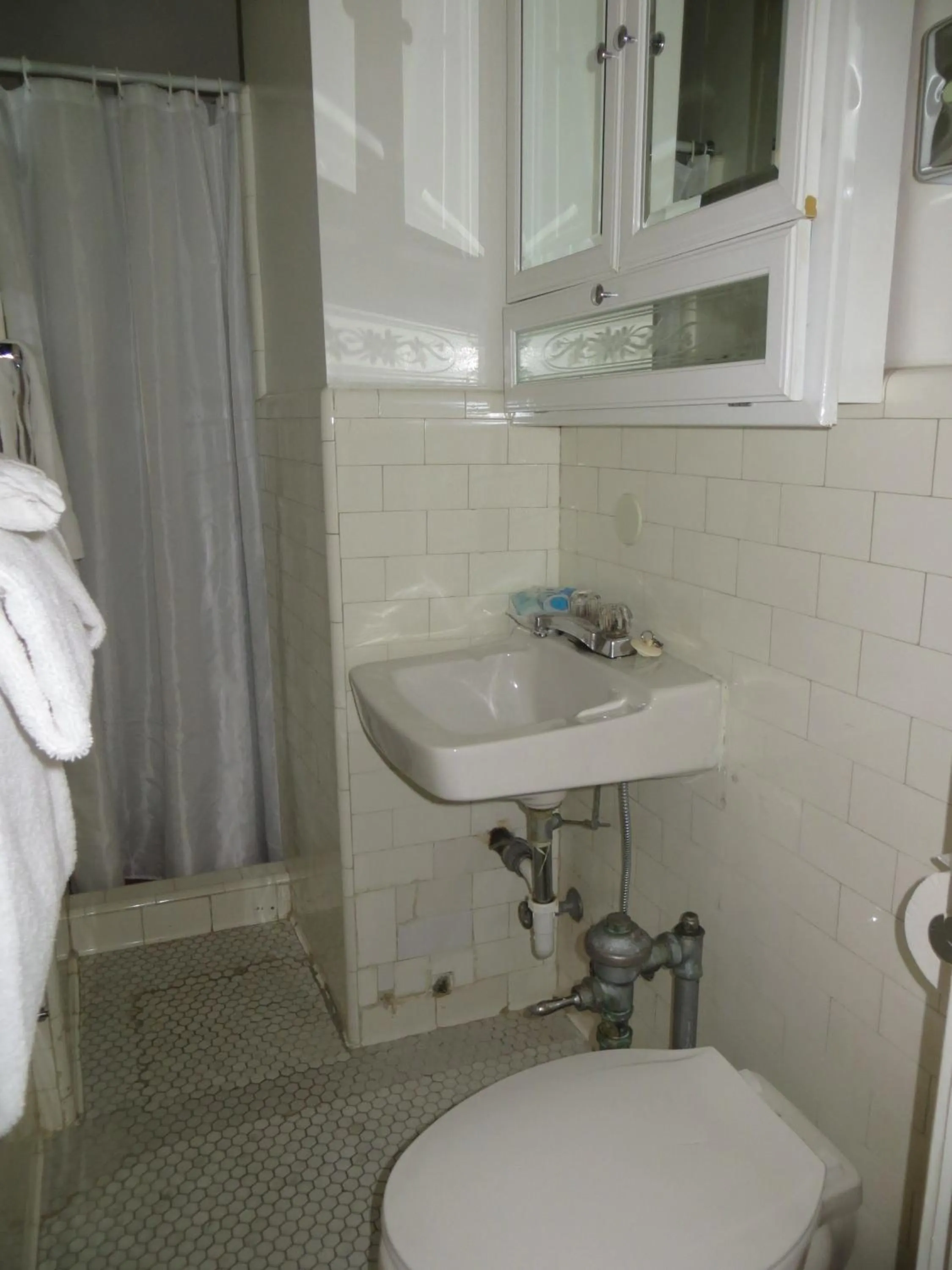 Bathroom in Hotel San Carlos