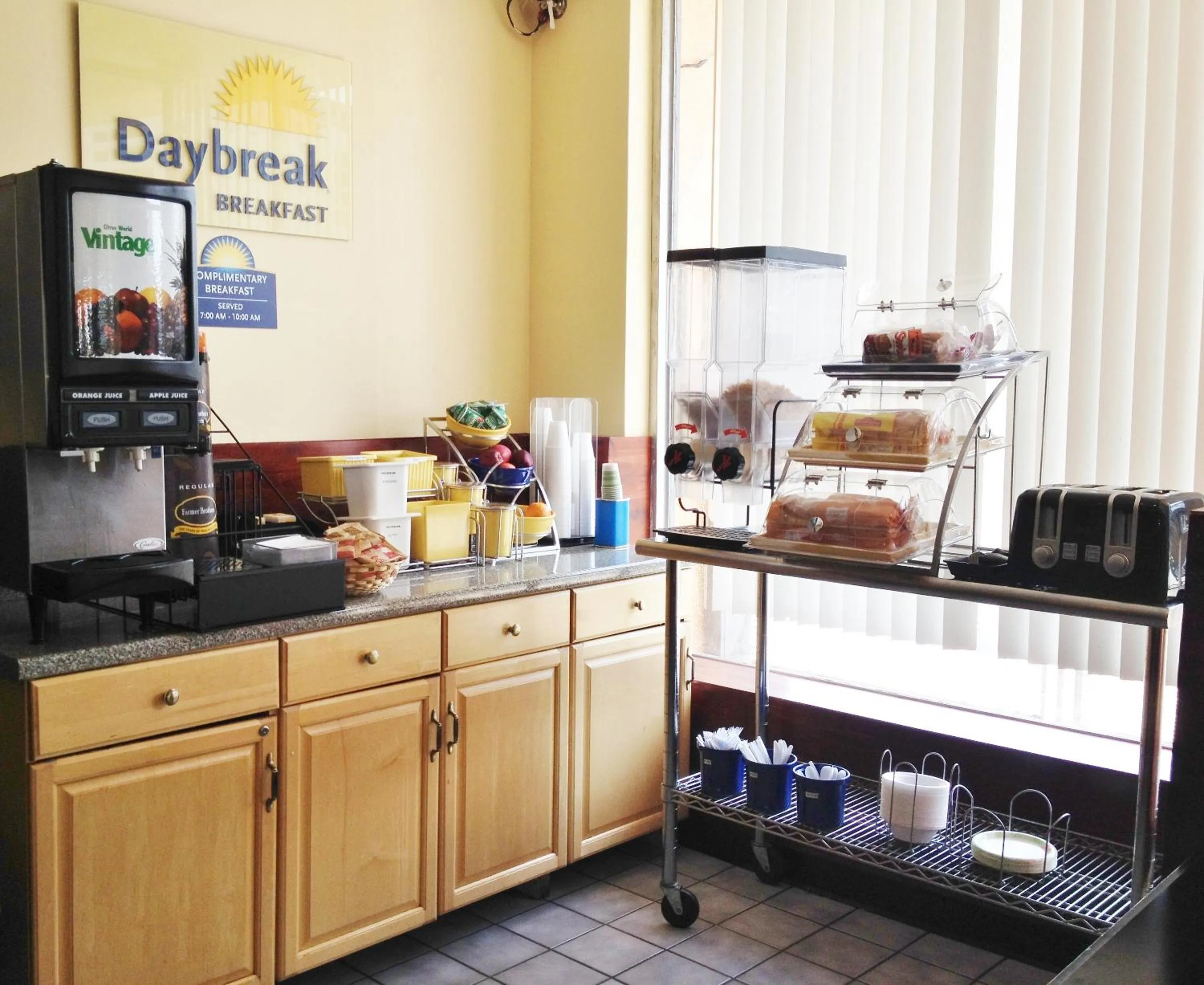 Day in Days Inn by Wyndham Atlantic City Beachblock