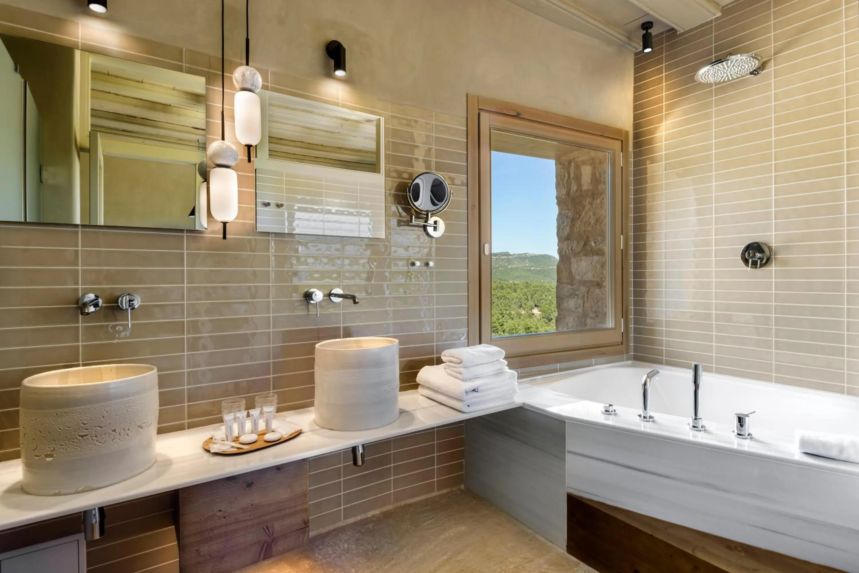 Shower in Torre del Marqués Hotel Spa & Winery - Small Luxury Hotels