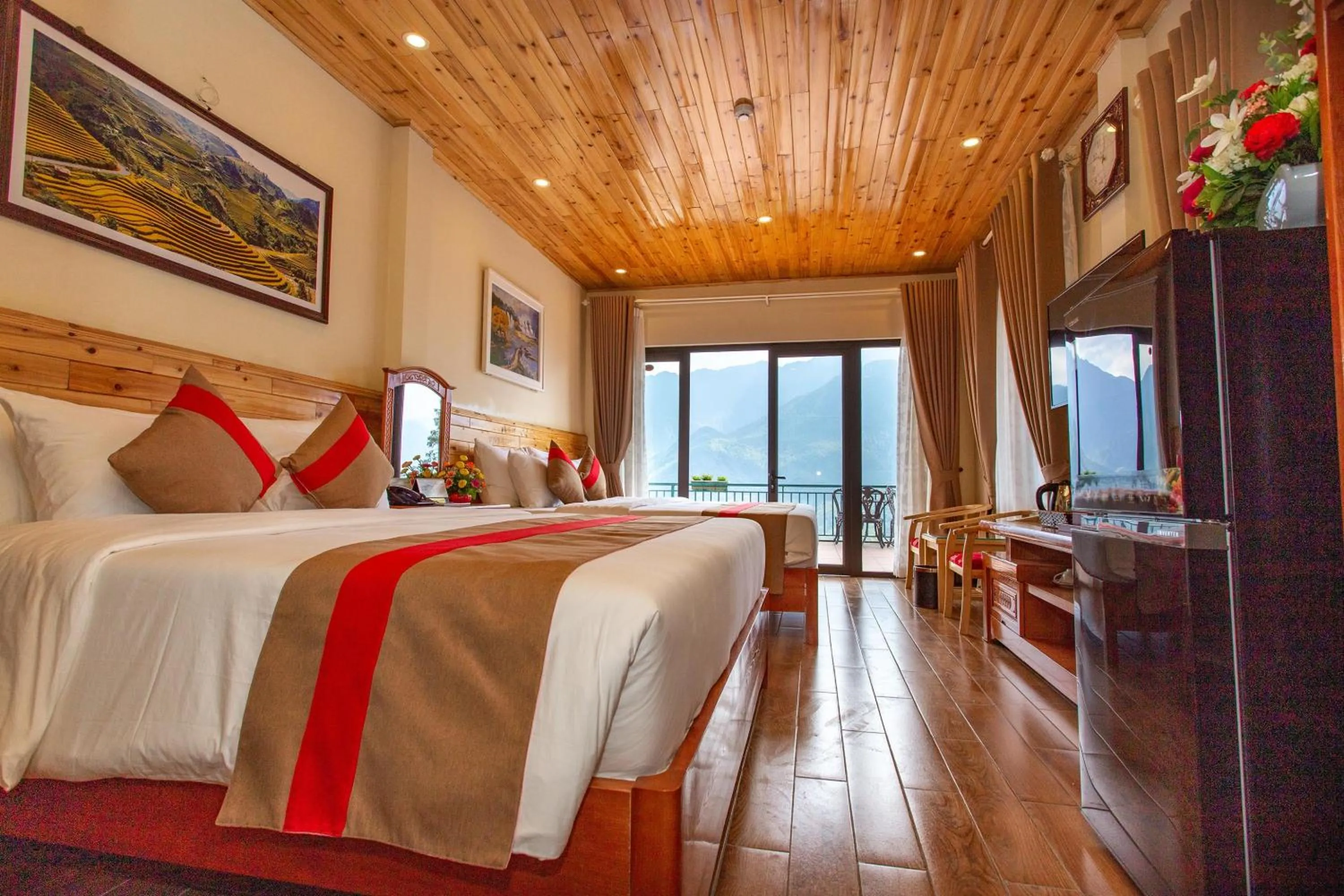 Photo of the whole room in SaPa Retreat Condotel