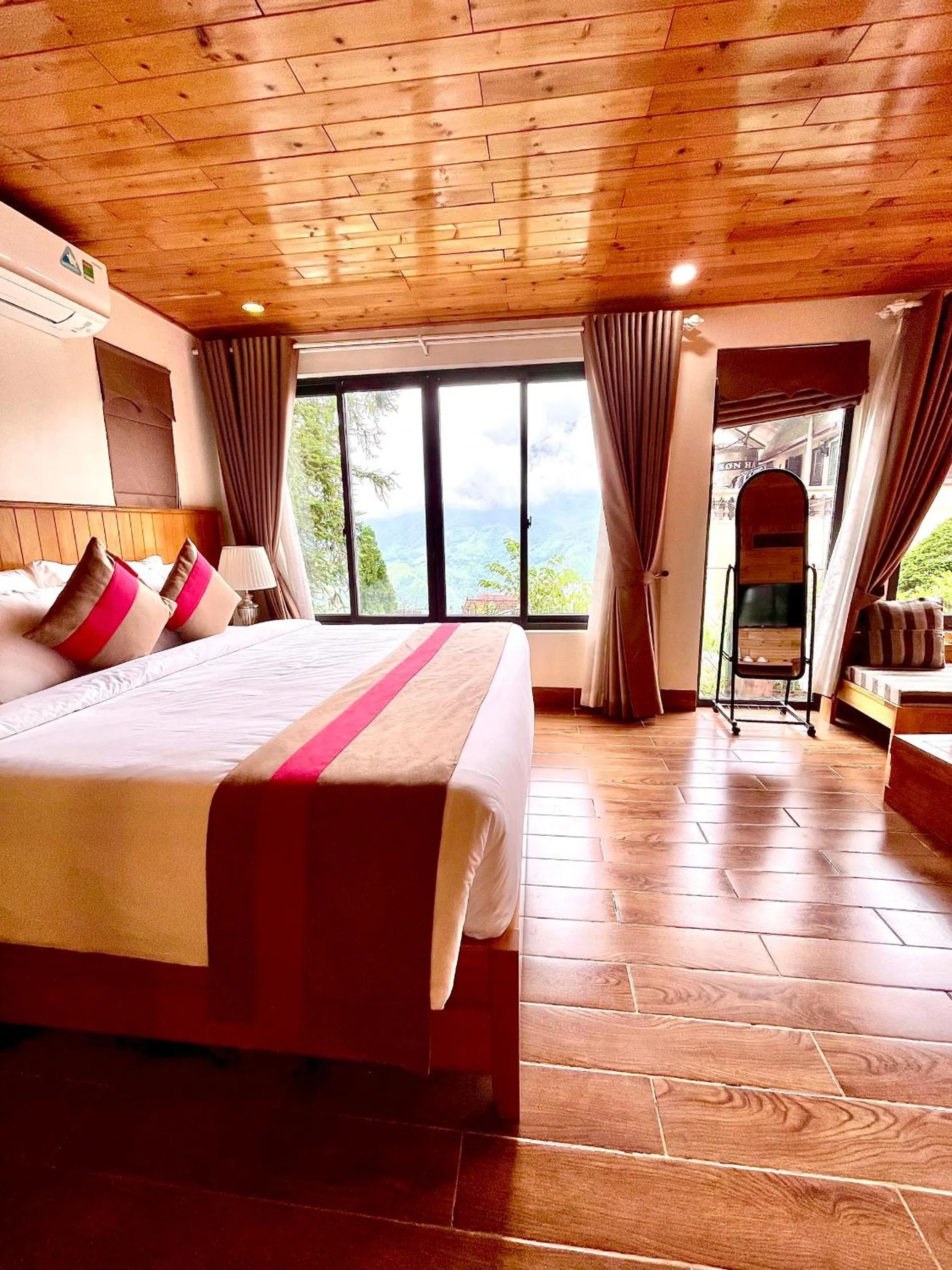 Bedroom in SaPa Retreat Condotel