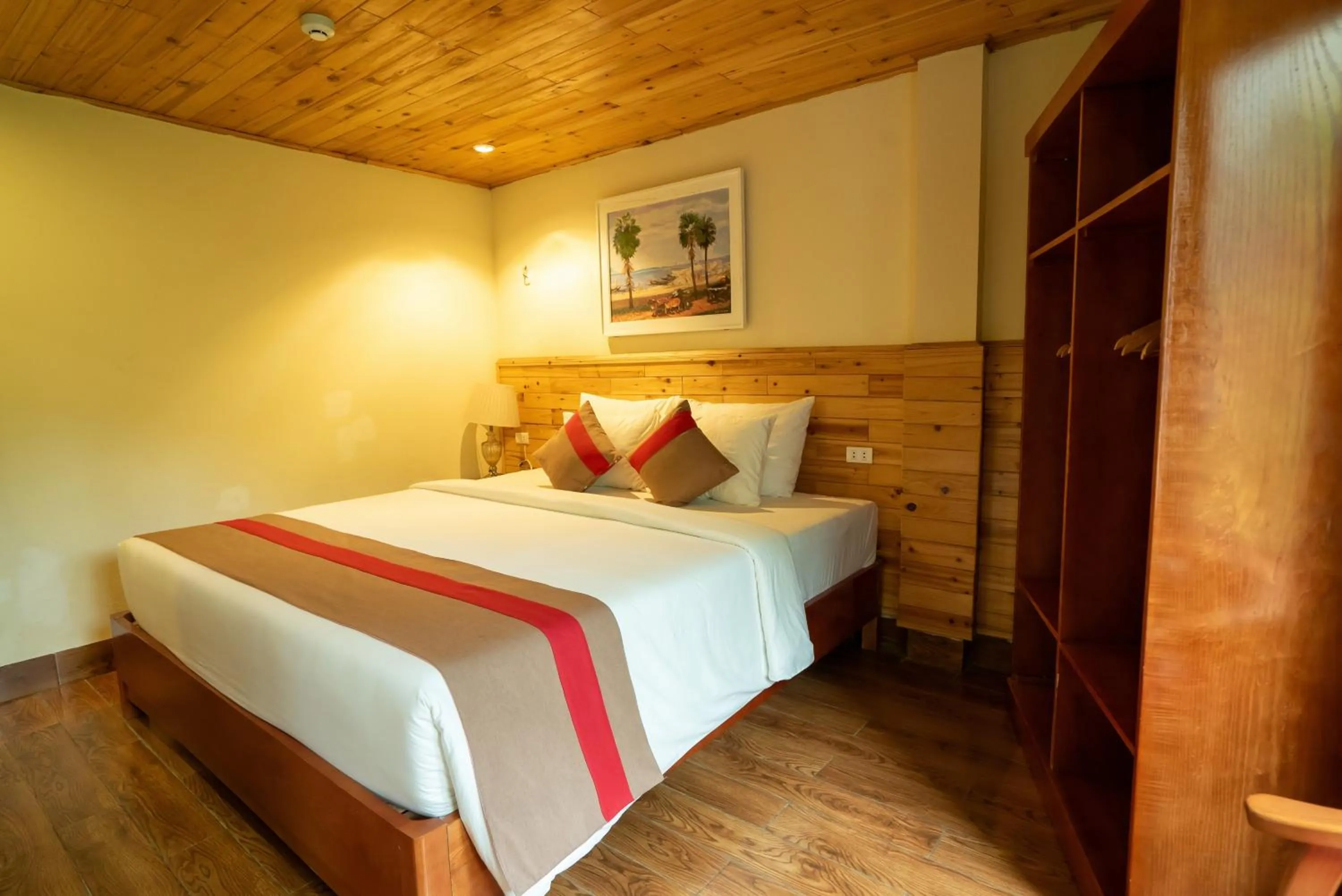 Bed in SaPa Retreat Condotel