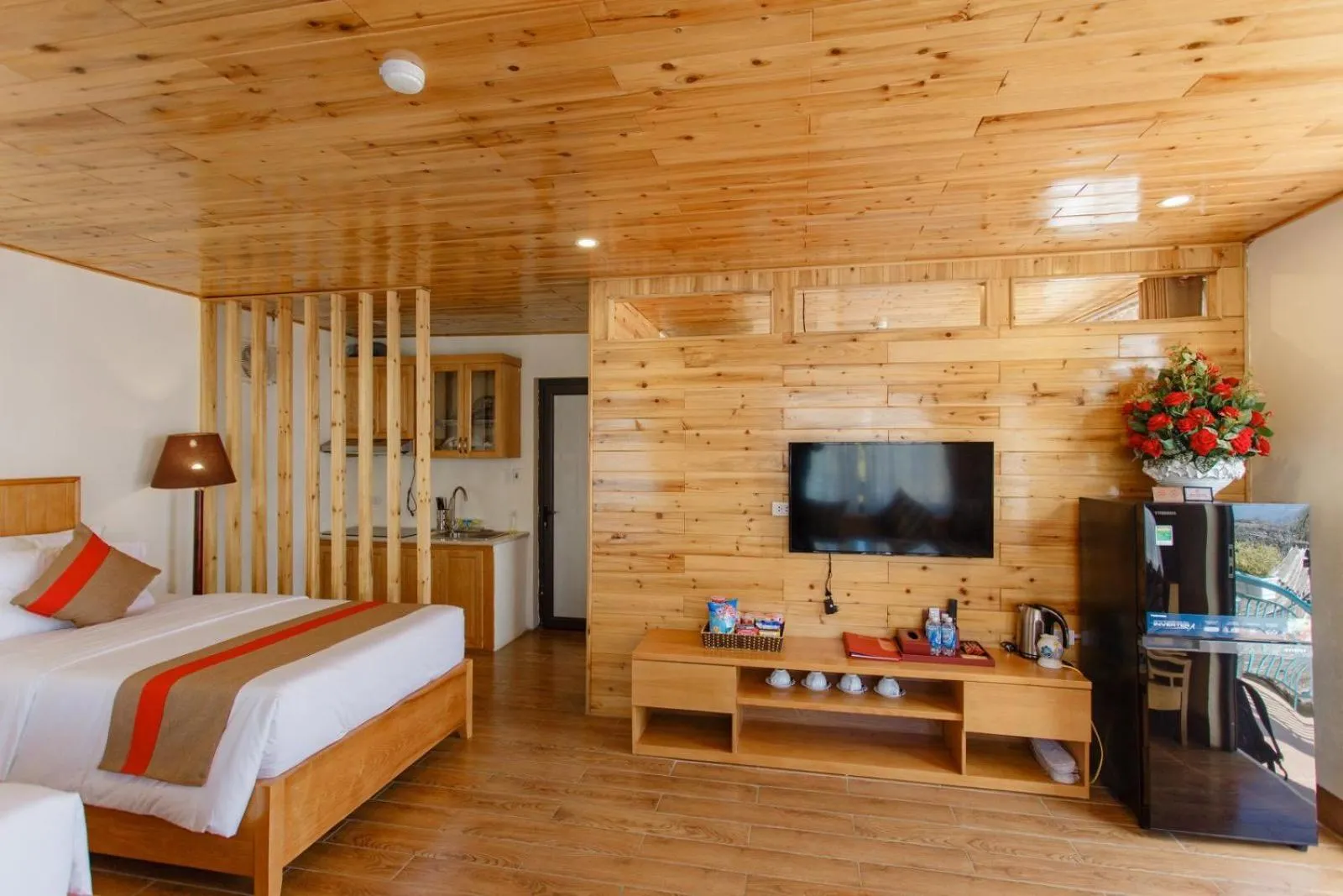 Kitchen or kitchenette in SaPa Retreat Condotel