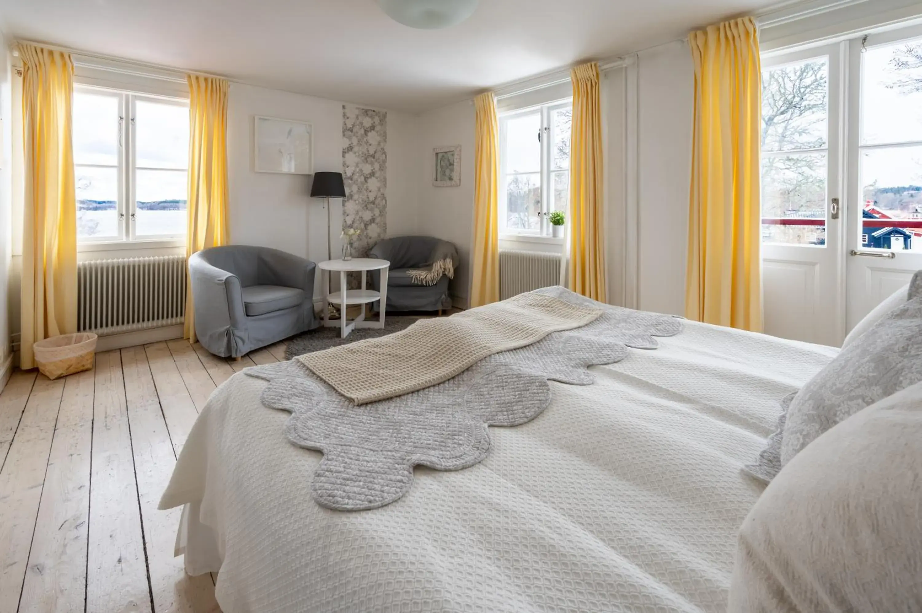 Double Room with Garden View in Smålandsgården Double Room with Garden View in Smålandsgården