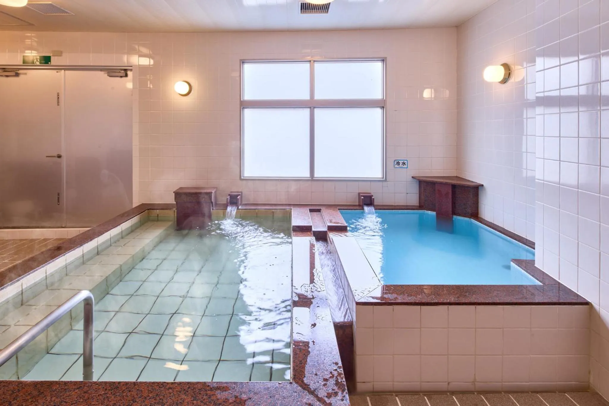 Spa and wellness centre/facilities in ANA Crowne Plaza Resort Okinawa Uruma Hills By IHG