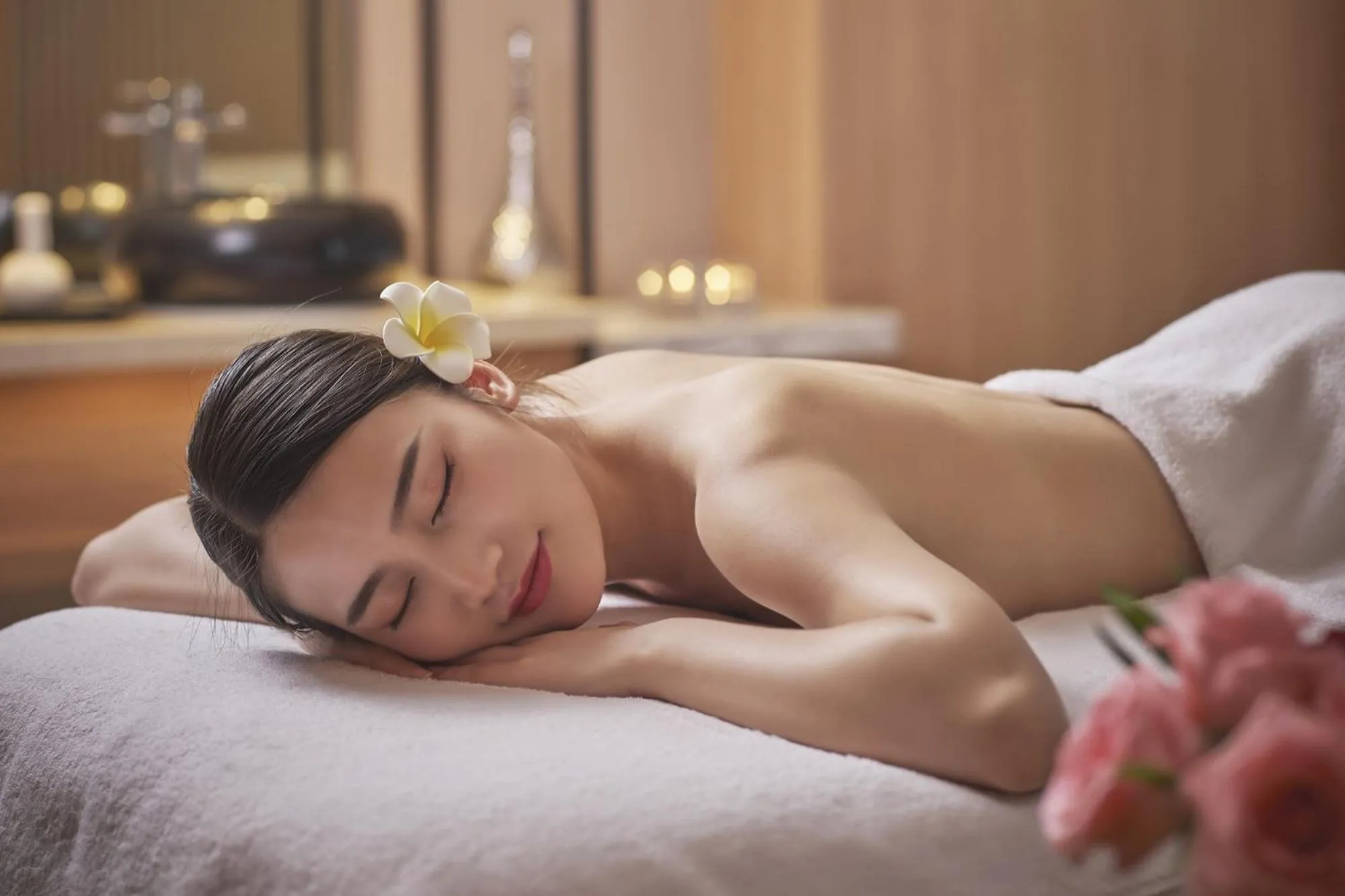 Spa and wellness centre/facilities, Bed in Hyatt Regency Hengqin