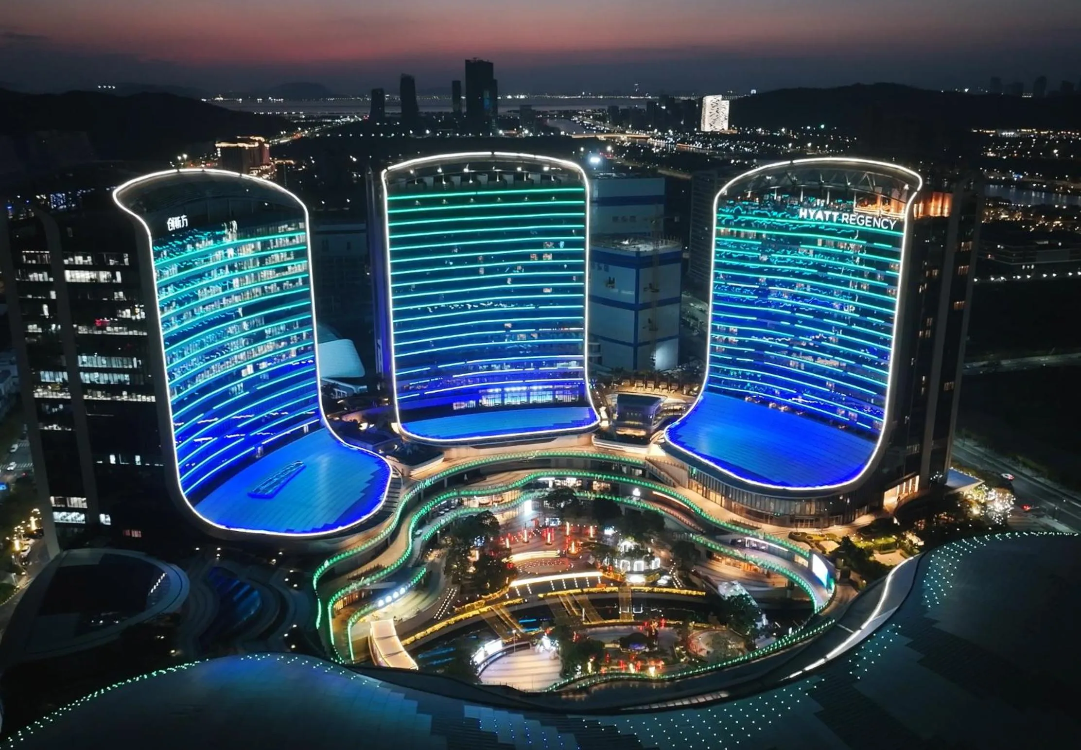 Night in Hyatt Regency Hengqin