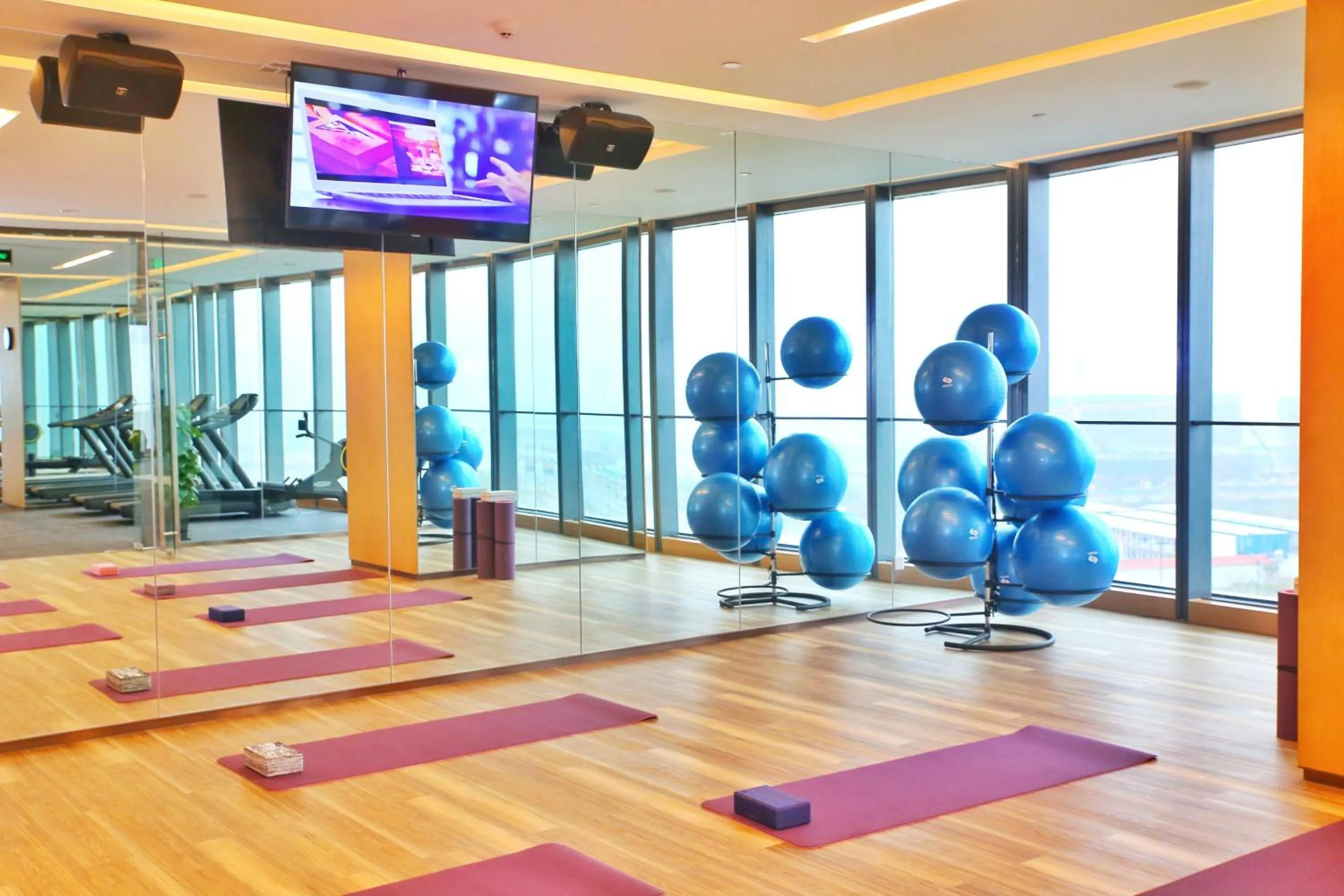 Fitness centre/facilities in Hyatt Regency Hengqin
